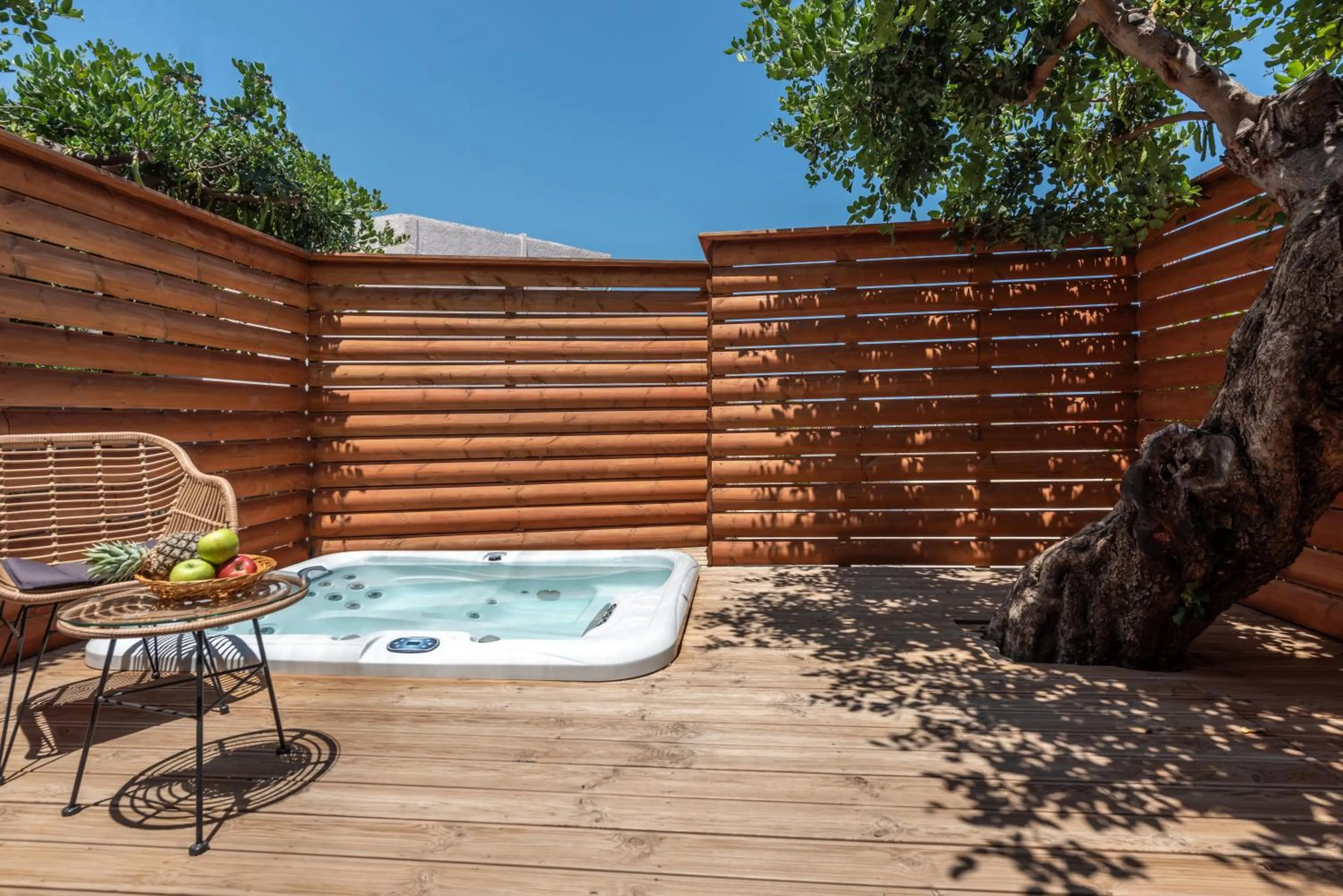 Patio in Eurohotel Katrin Hotel & Bungalows