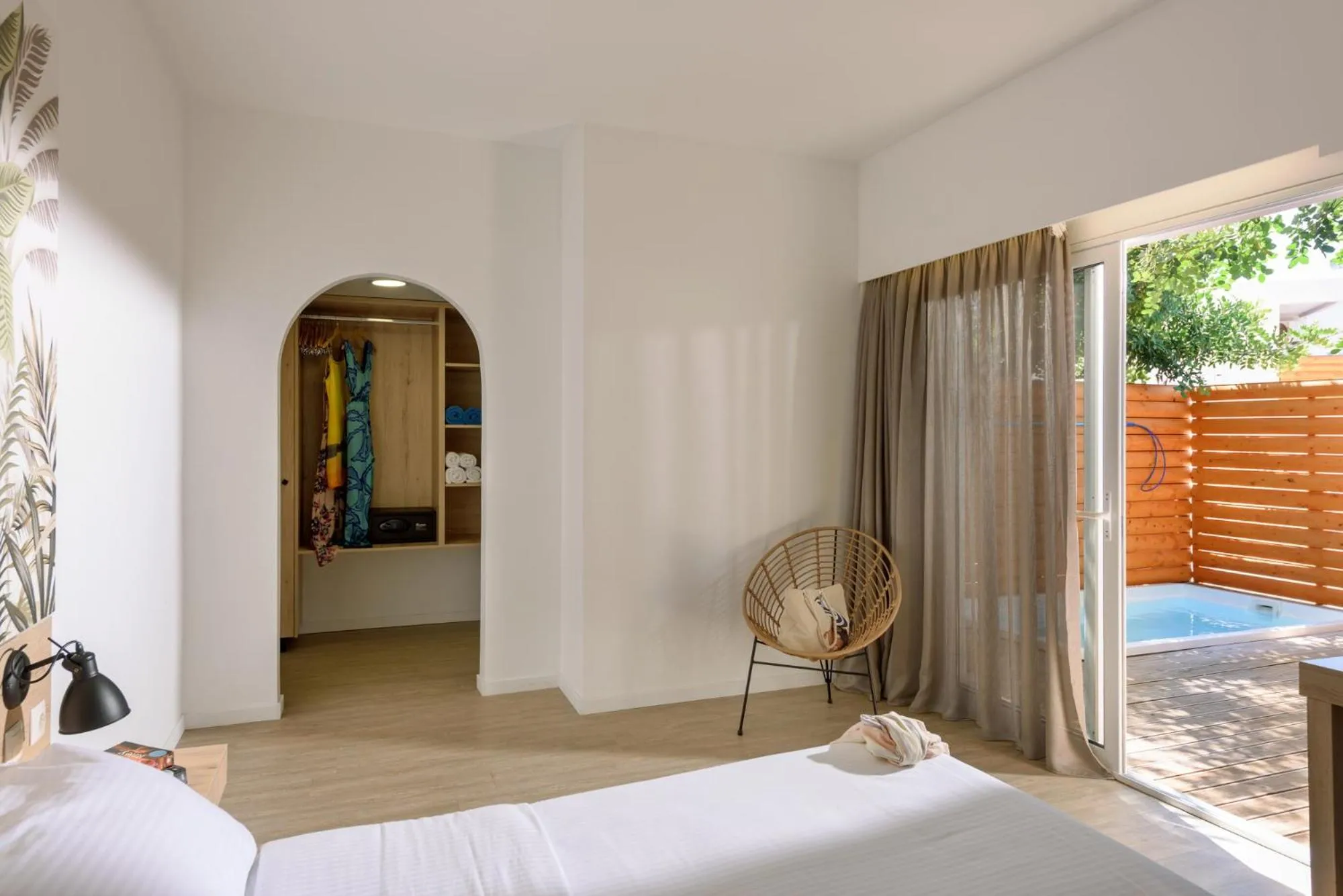 Photo of the whole room in Eurohotel Katrin Hotel & Bungalows