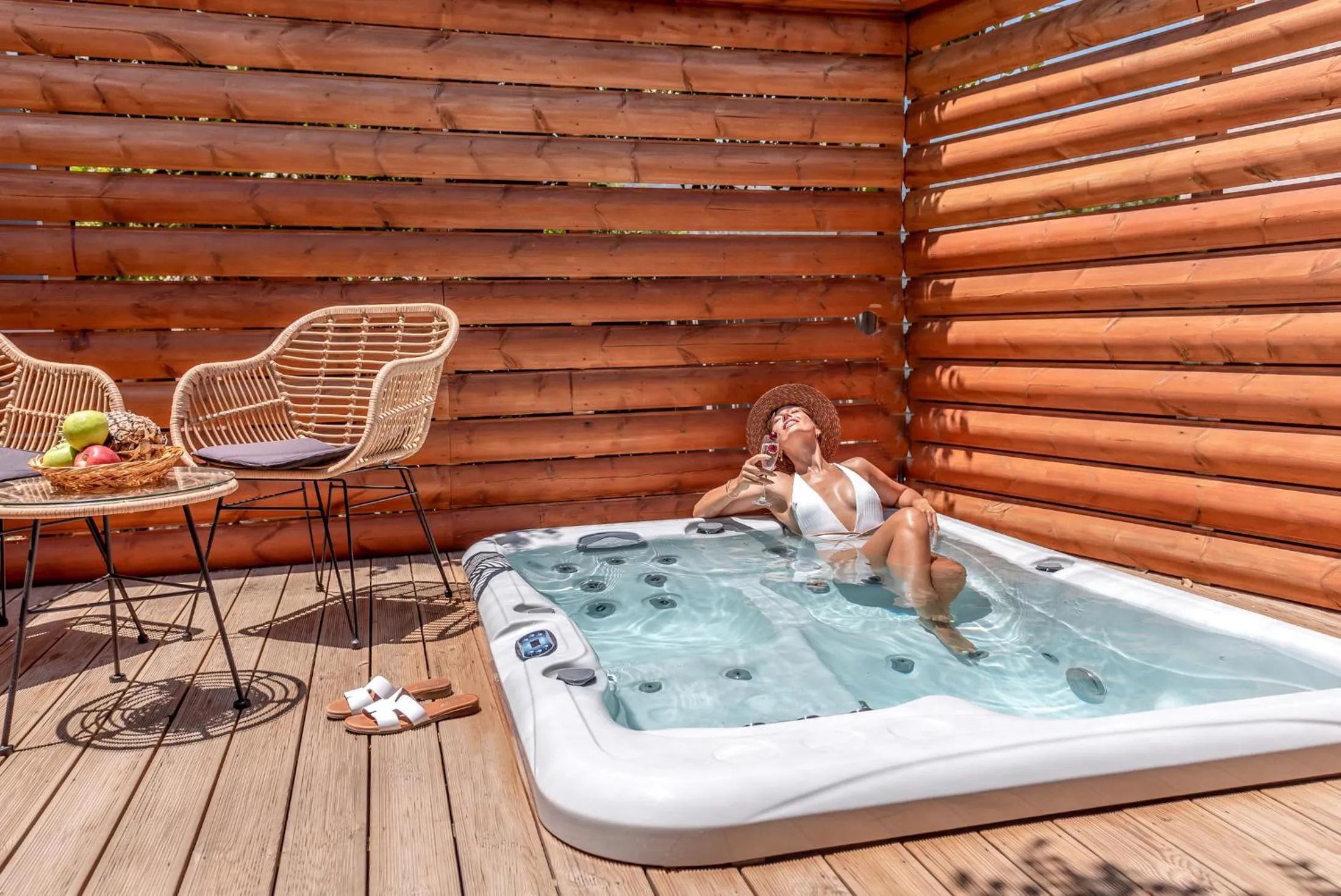 Hot Tub in Eurohotel Katrin Hotel & Bungalows