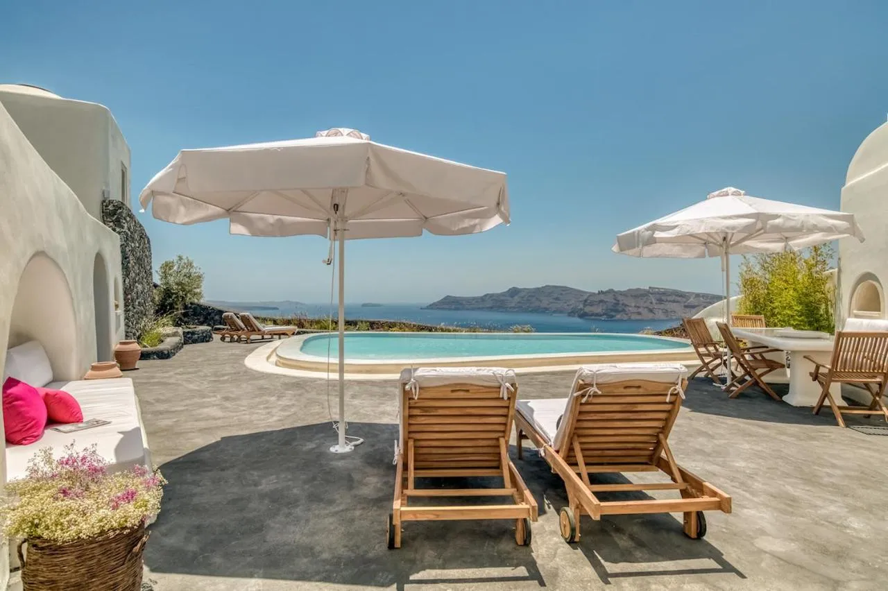 Patio in Perivolas Hotel