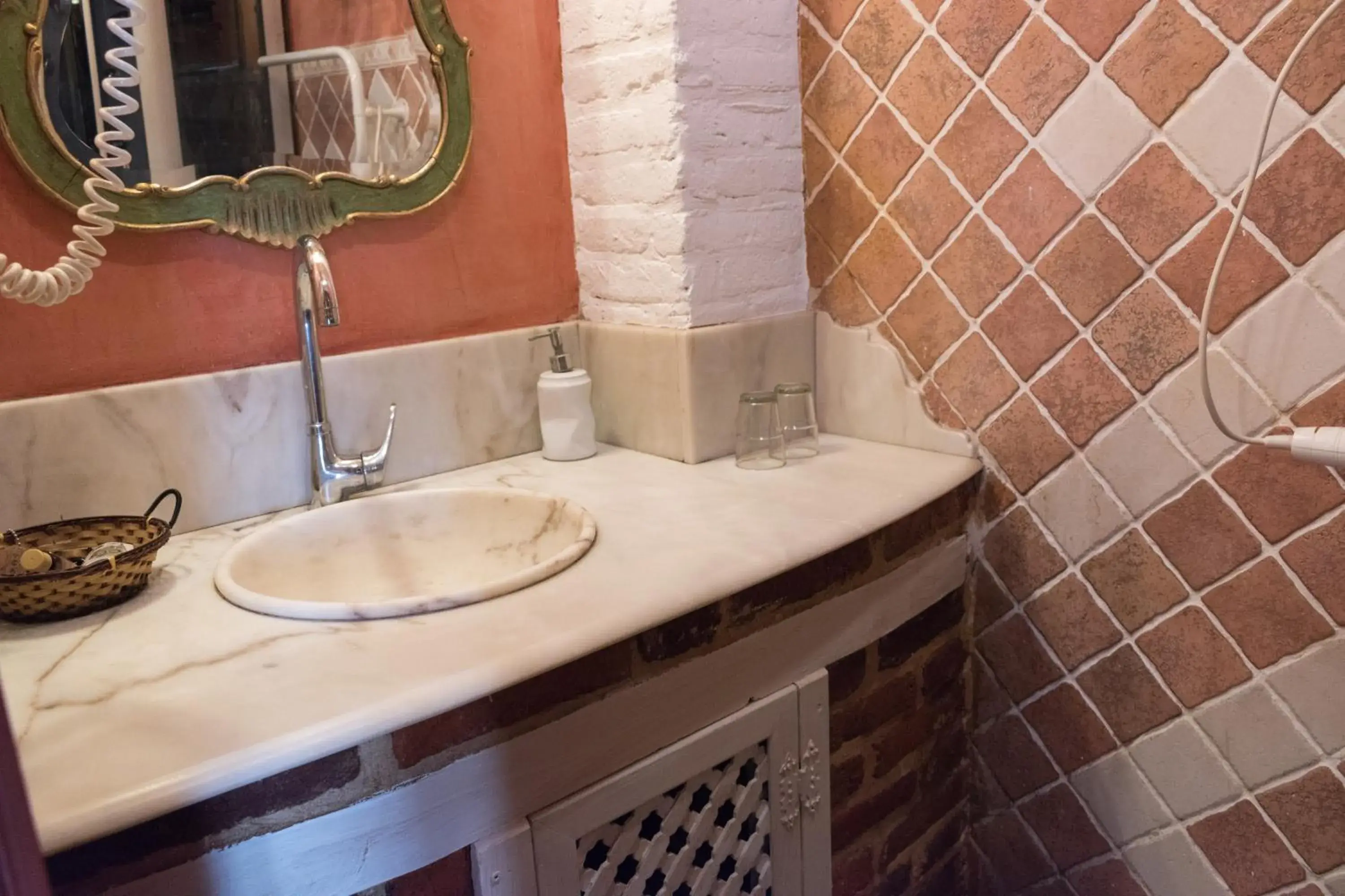 Triple Room with Bath in Luna del Valle Triple Room with Bath in Luna del Valle