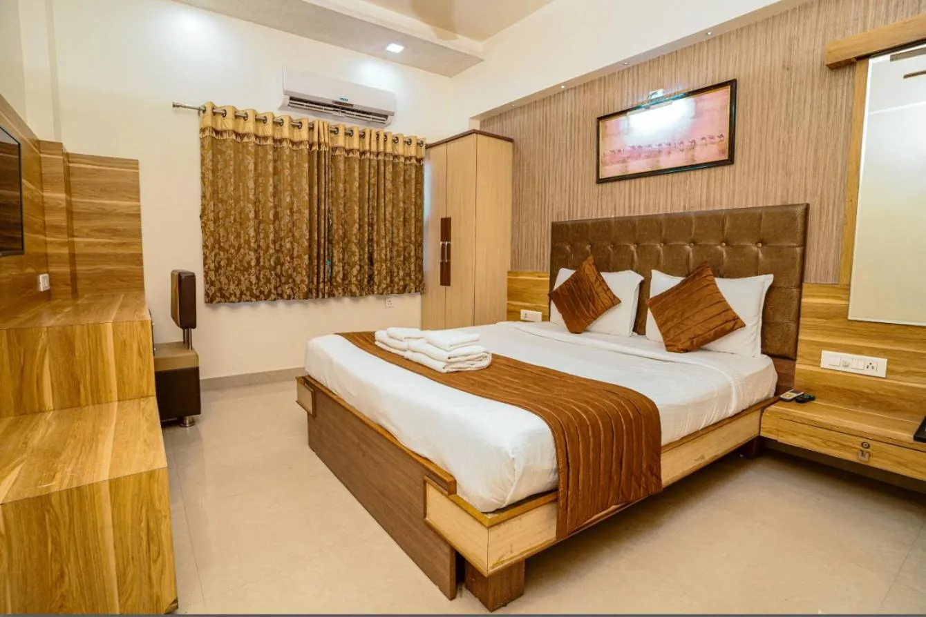 Bed in The Dwarika Hotel