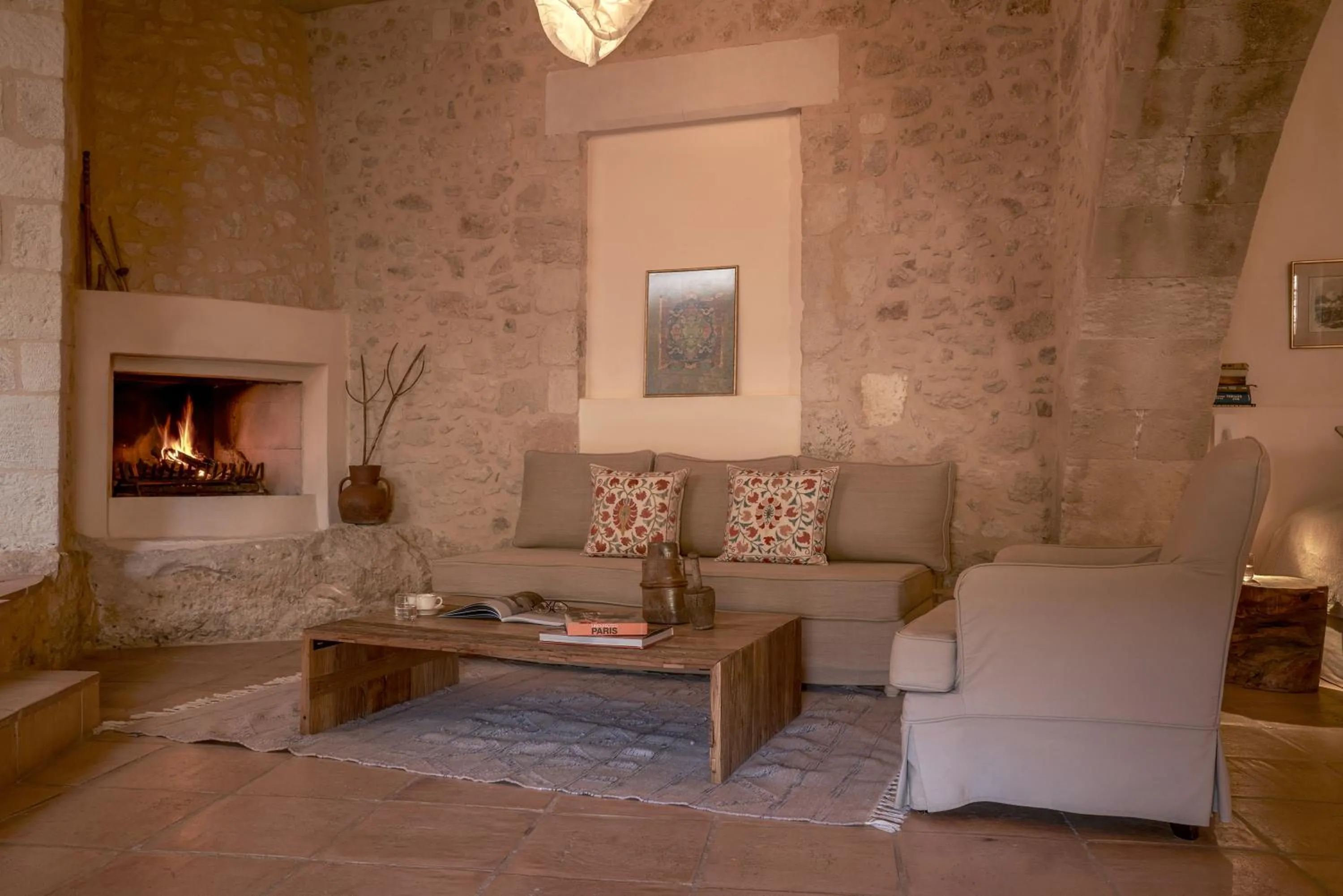 Living room in Kapsaliana Village Hotel