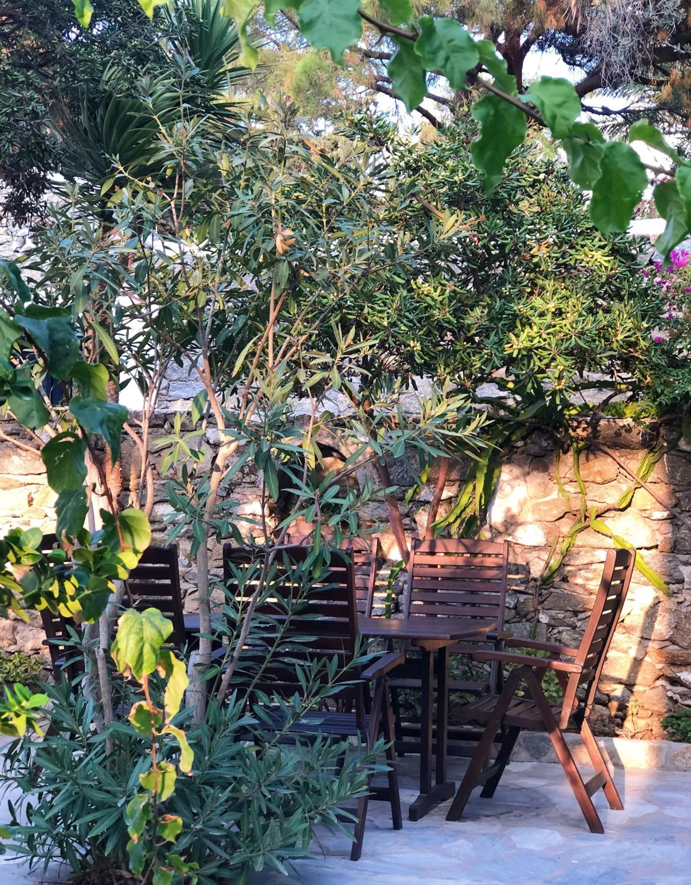 Seating area in Matina Hotel