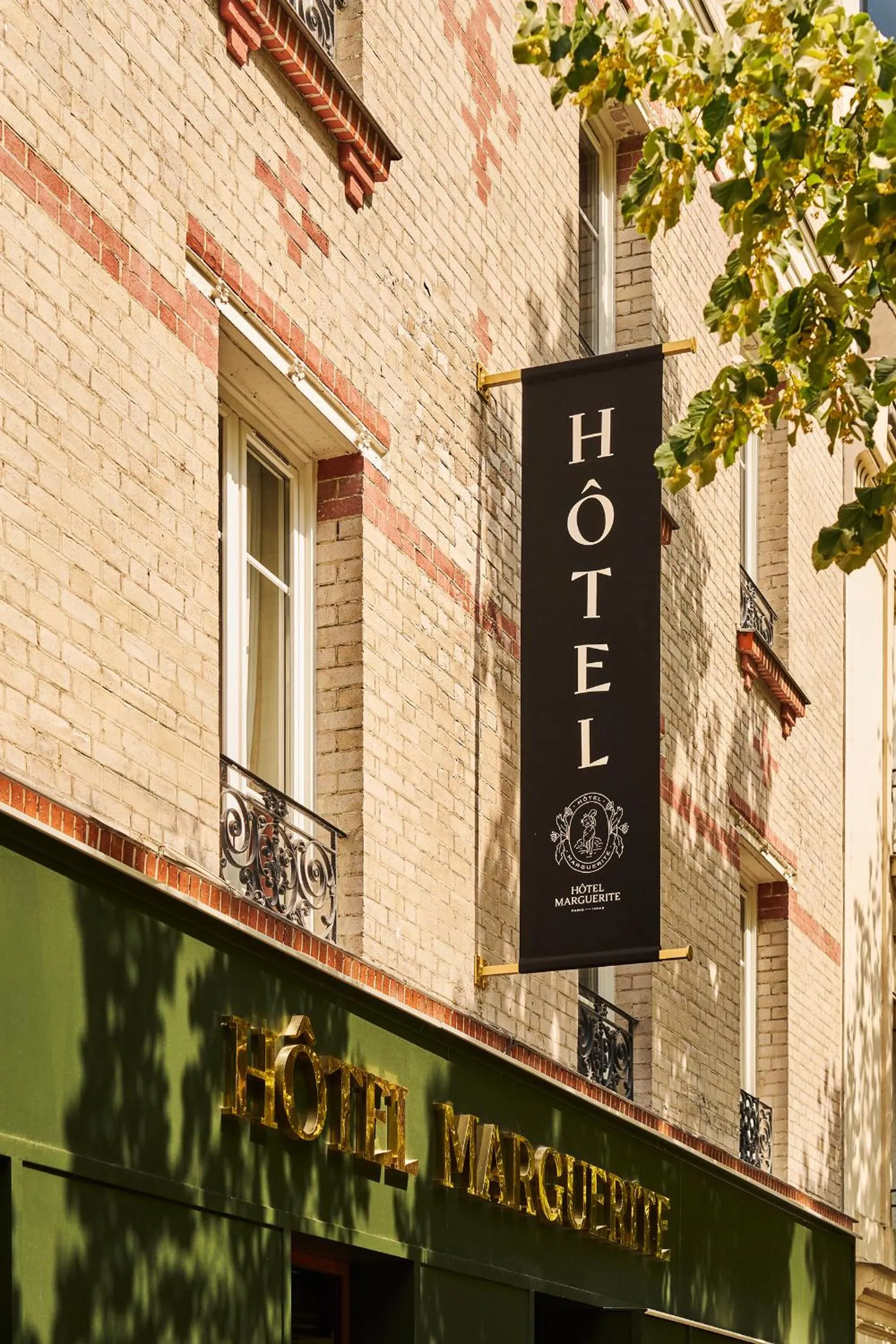 Property building in Hôtel Marguerite