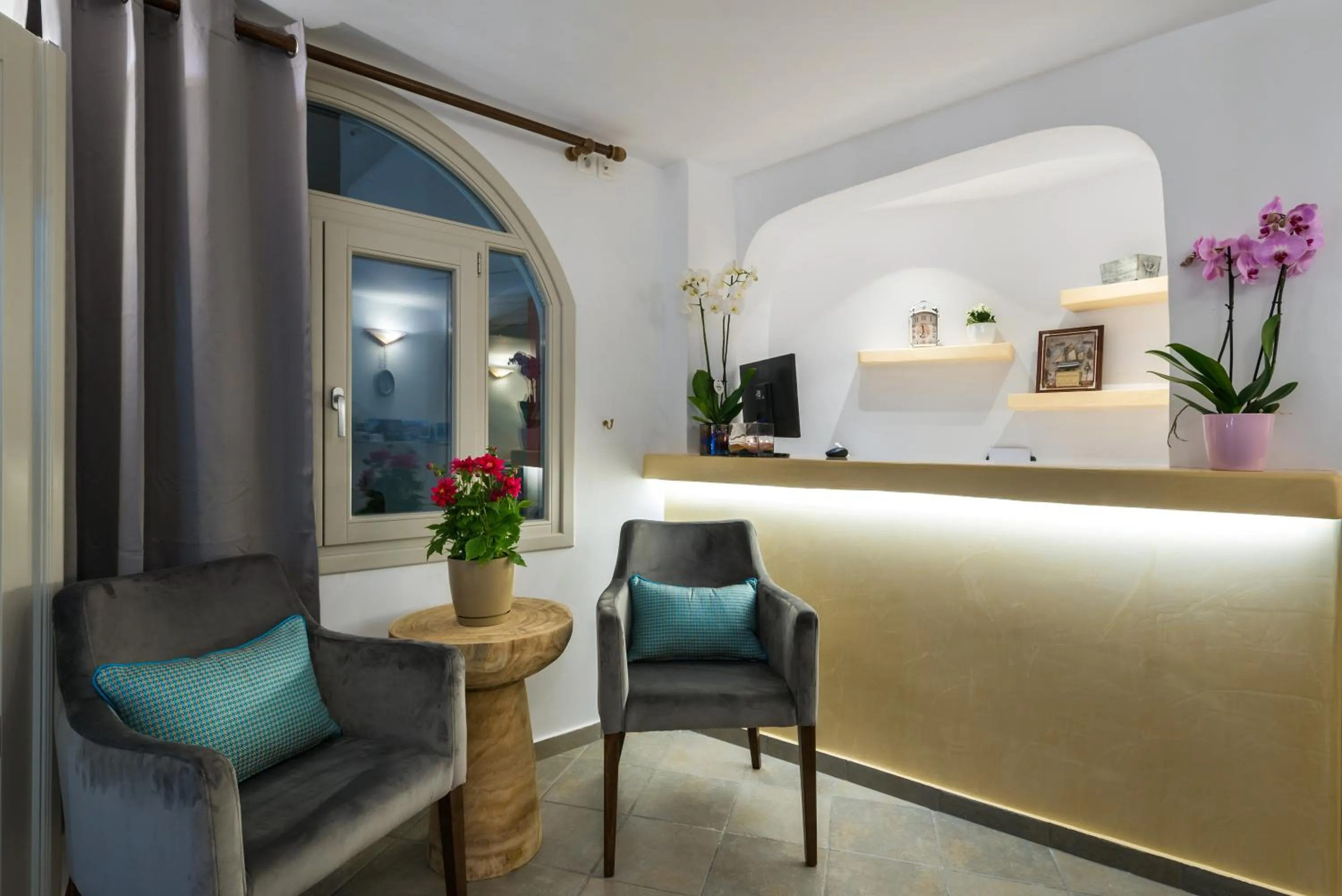 Lobby or reception in Kima Oia Suites