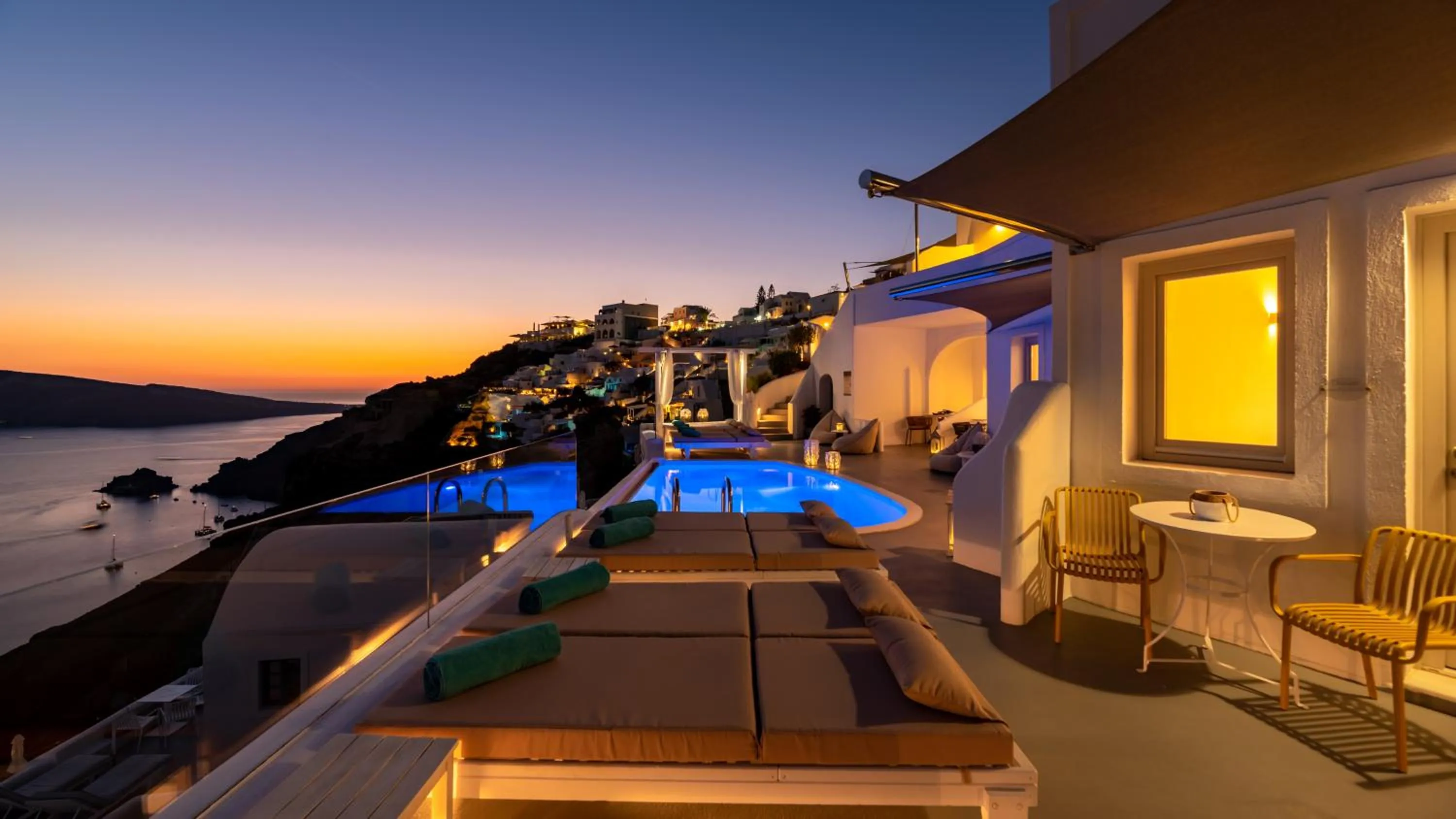 Balcony/Terrace in Kima Oia Suites