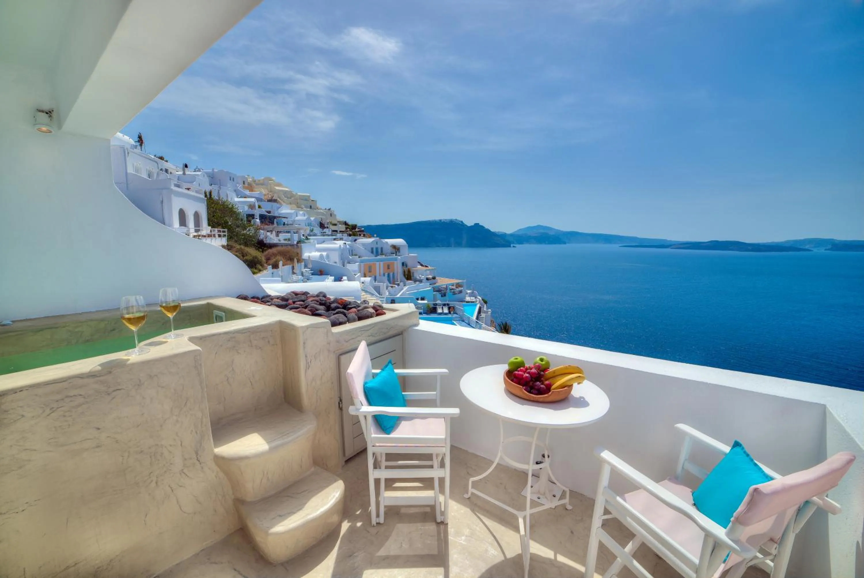 Bird's eye view in Kima Oia Suites