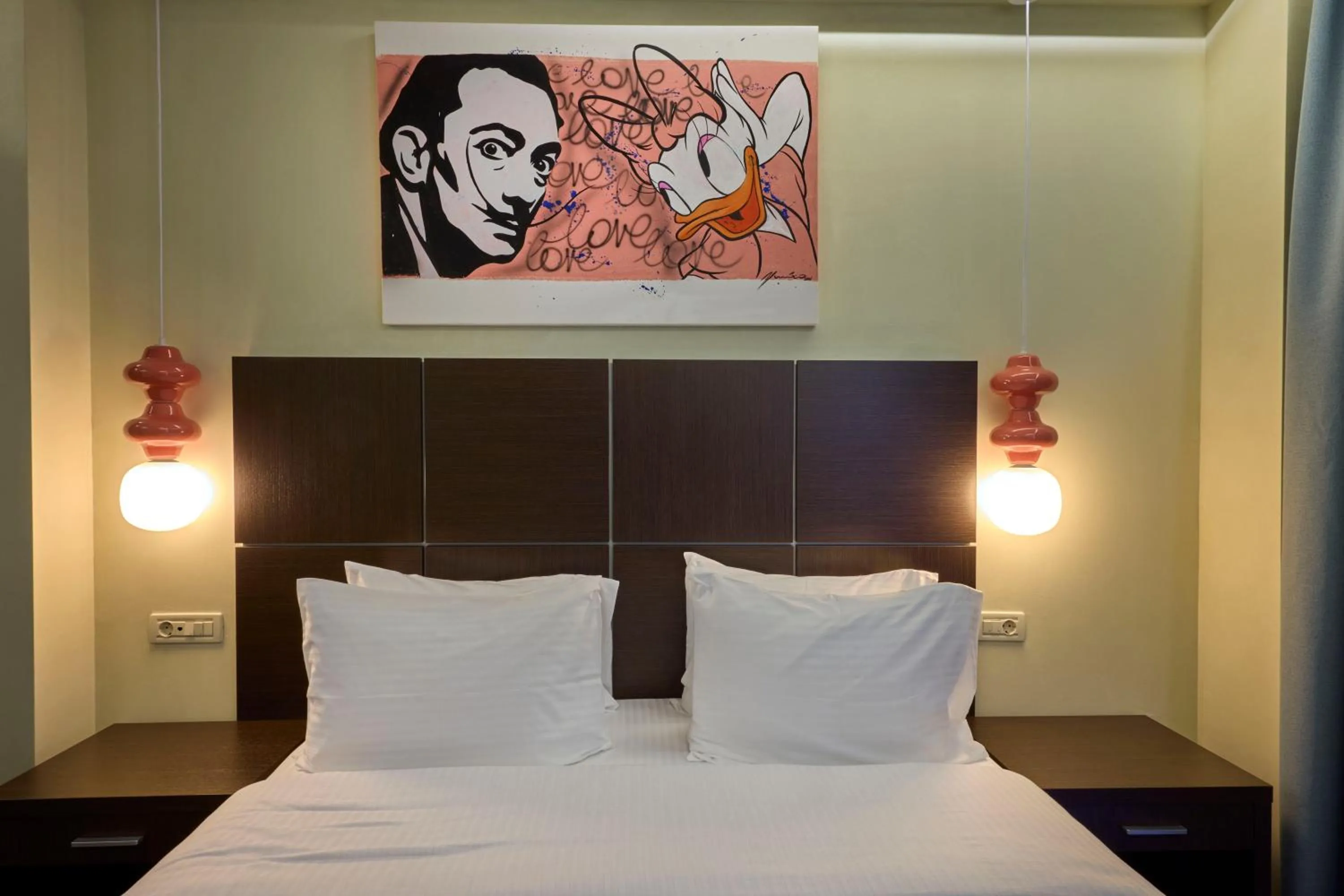 Bed in Athens Way Pop Art Hotel
