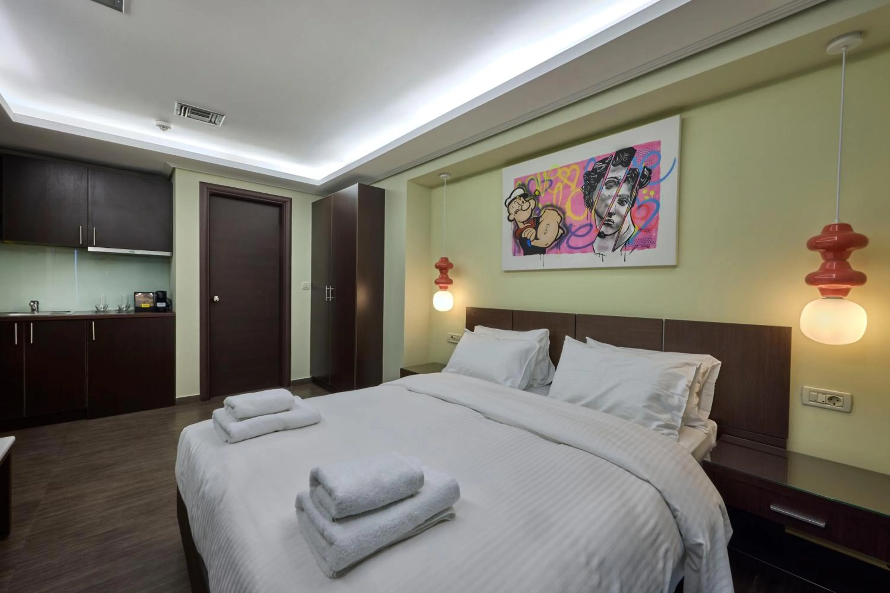 Bed in Athens Way Pop Art Hotel