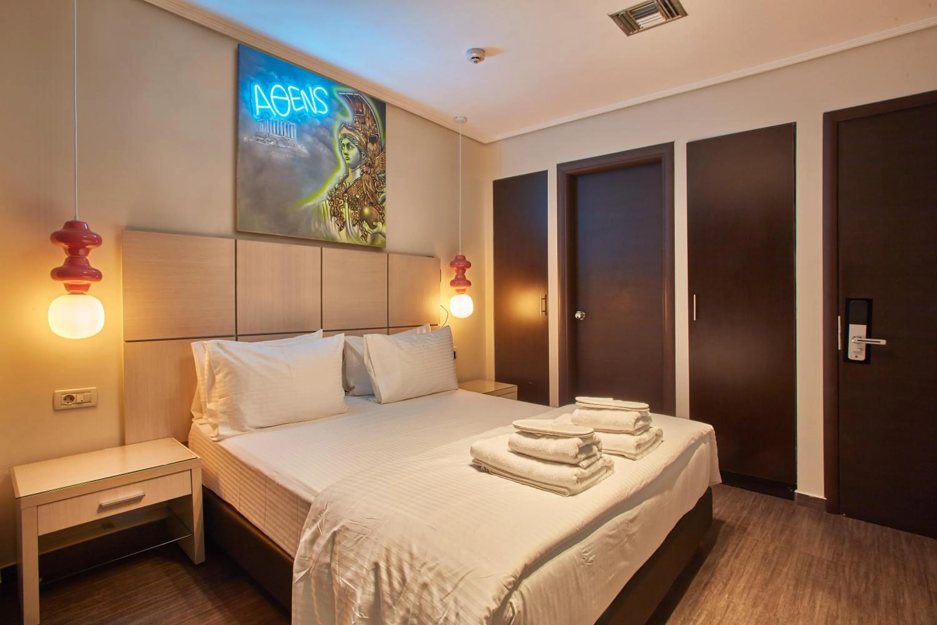 Bedroom, Bed in Athens Way Pop Art Hotel