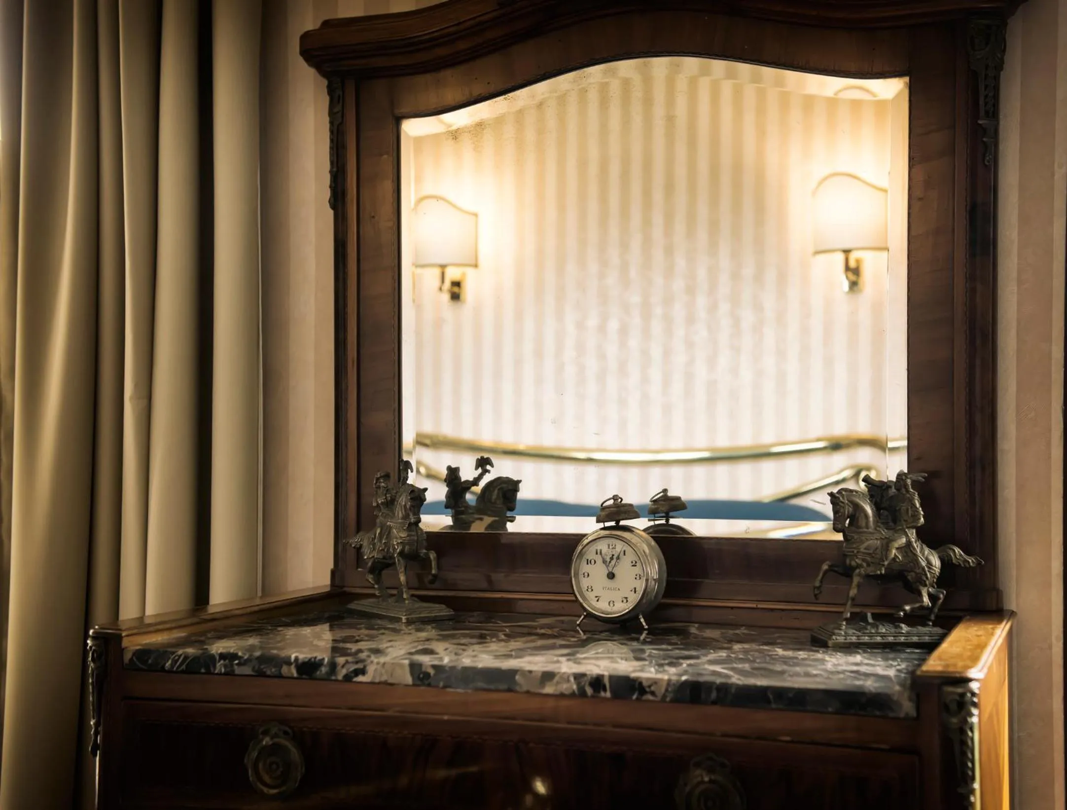 Living room in Hotel Pacific