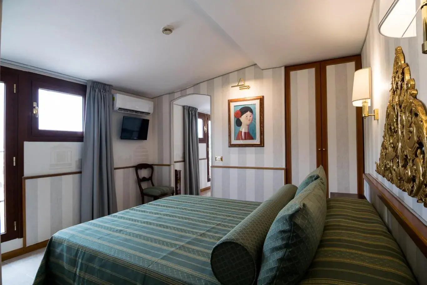 Vintage Double Room with Terrace in Hotel Pacific Vintage Double Room with Terrace in Hotel Pacific