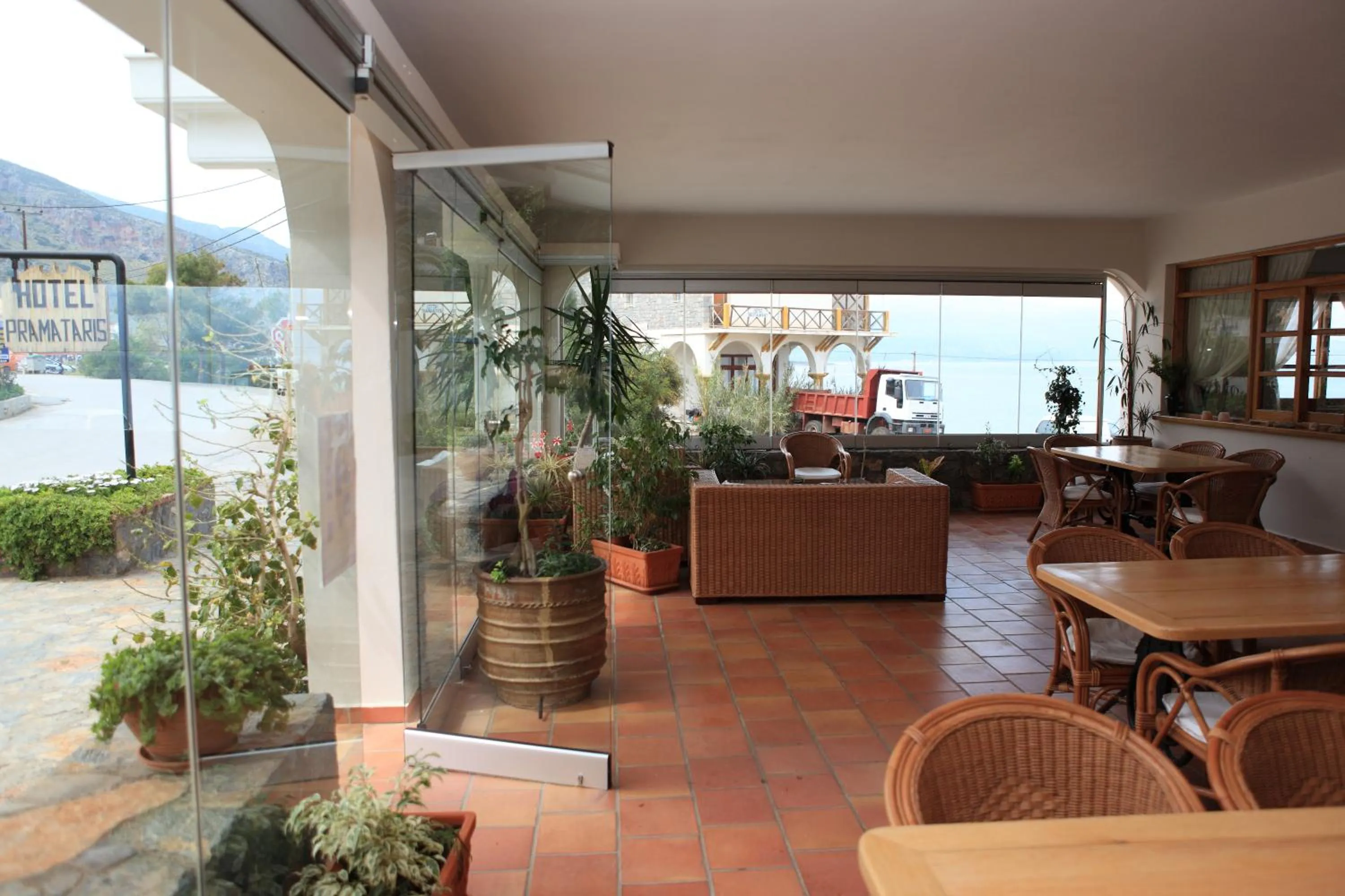 Lobby or reception in Pramataris