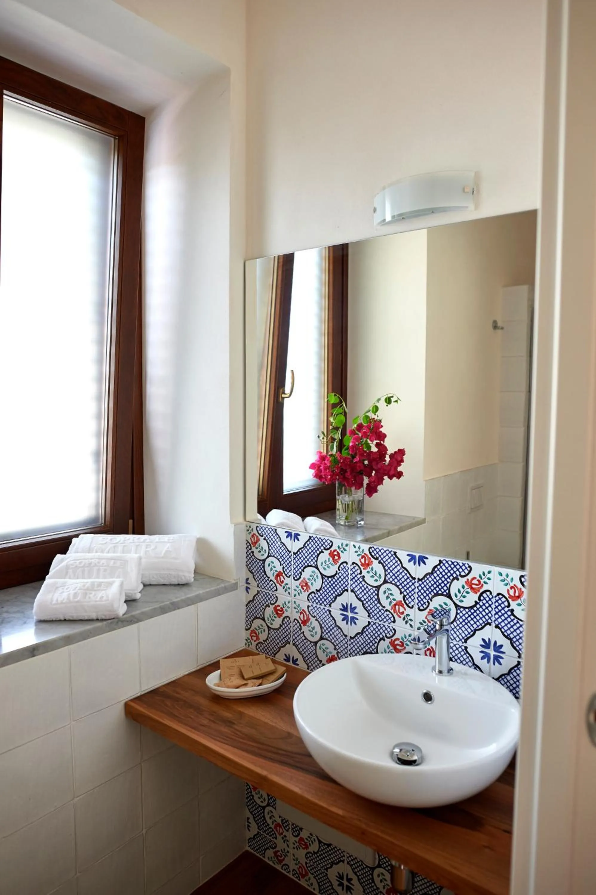 Bathroom in Sopra Le Mura