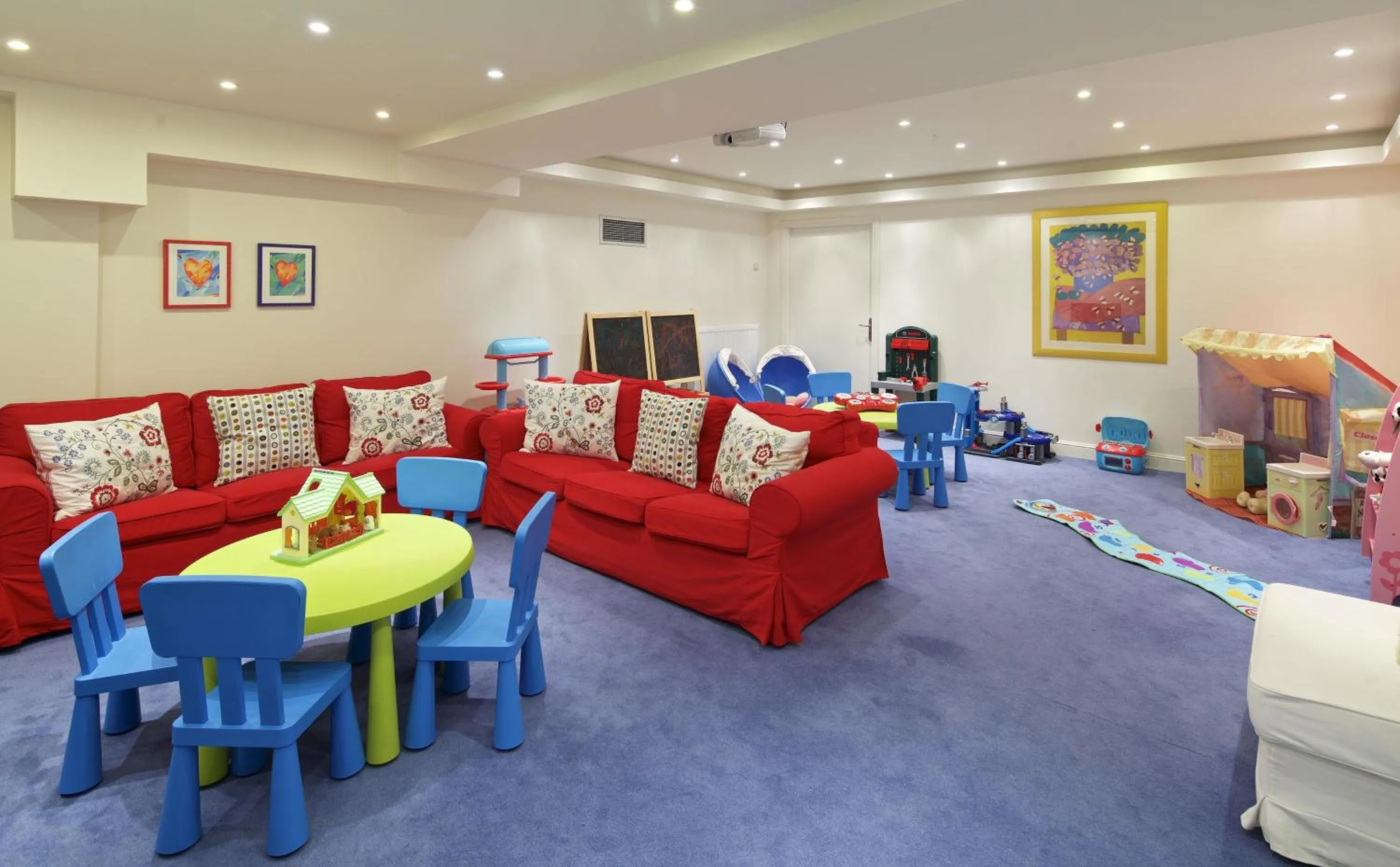 Game Room in Zagori Suites Luxury Residences