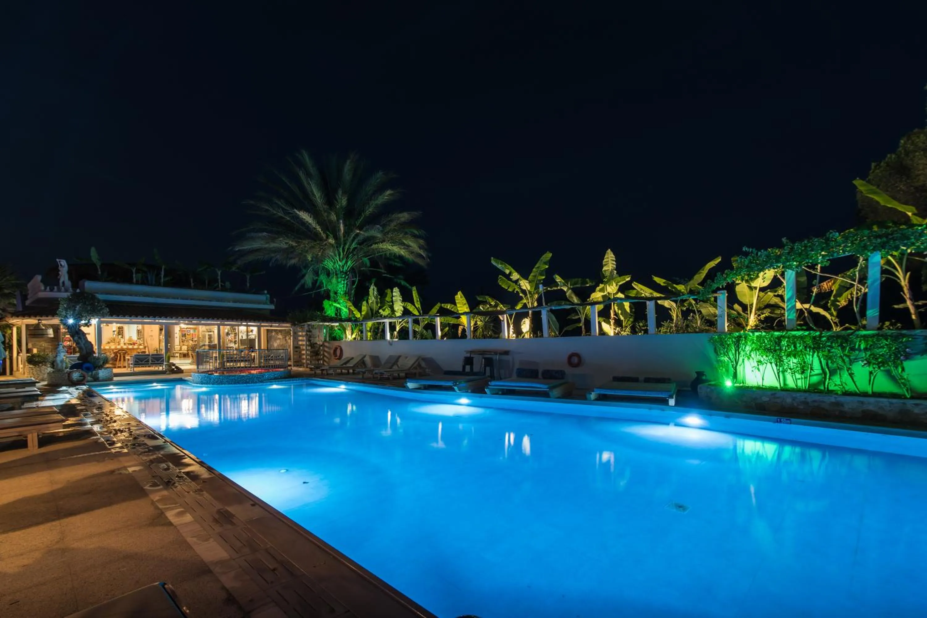 Swimming pool in Iniohos Zante Hotel & Suites