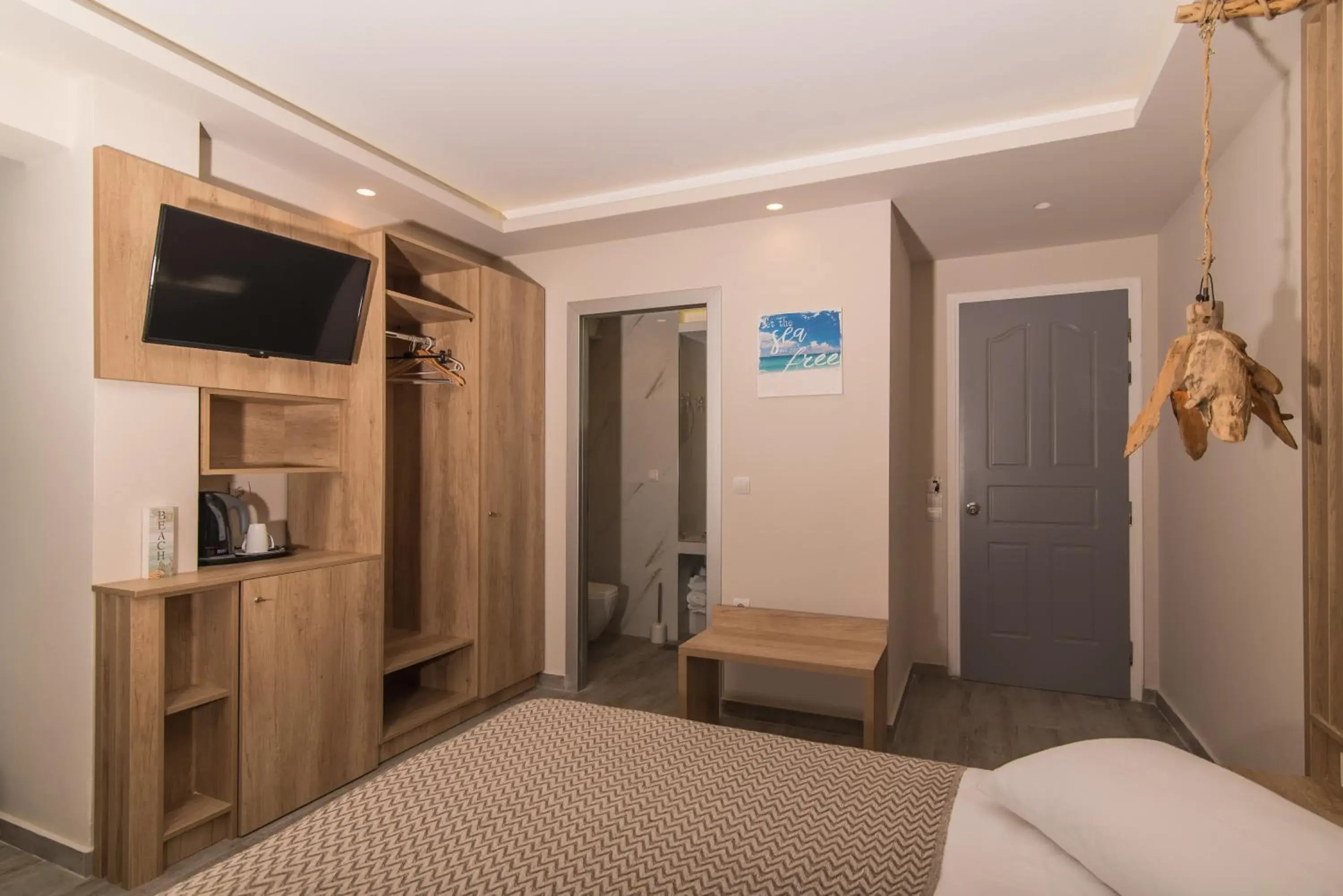 Two-Bedroom Deluxe Family Suite with Pool View in Iniohos Zante Hotel & Suites Two-Bedroom Deluxe Family Suite with Pool View in Iniohos Zante Hotel & Suites