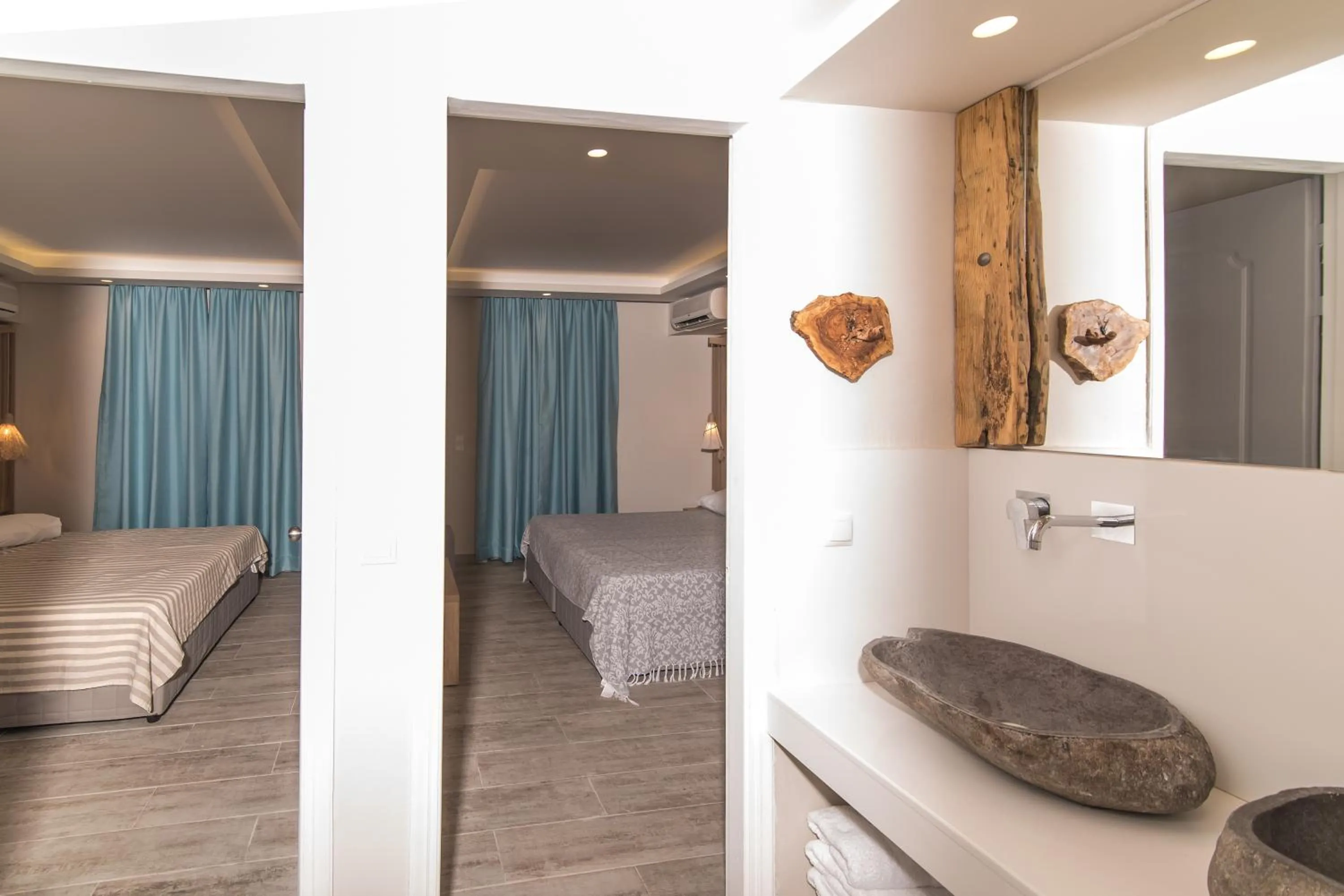 Bedroom, Bed in Iniohos Zante Hotel & Suites