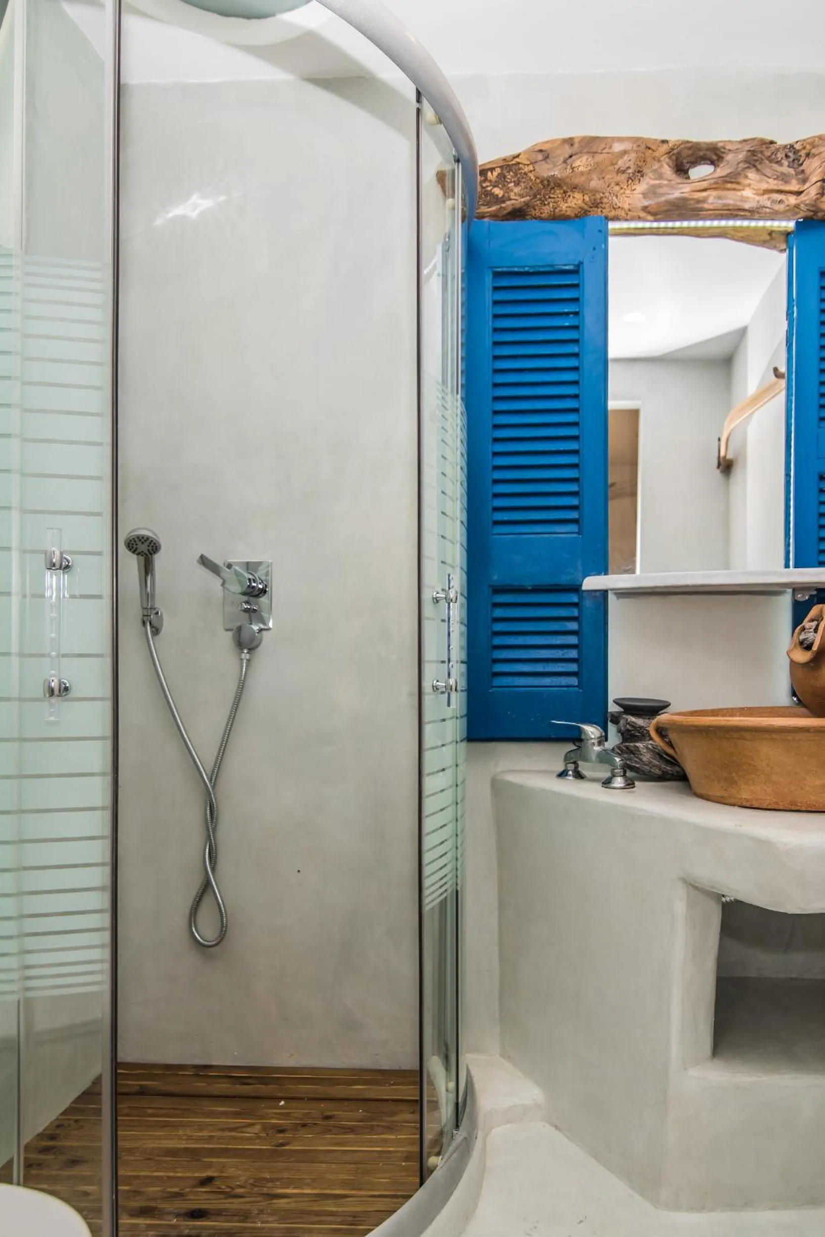 Bathroom in Iniohos Zante Hotel & Suites