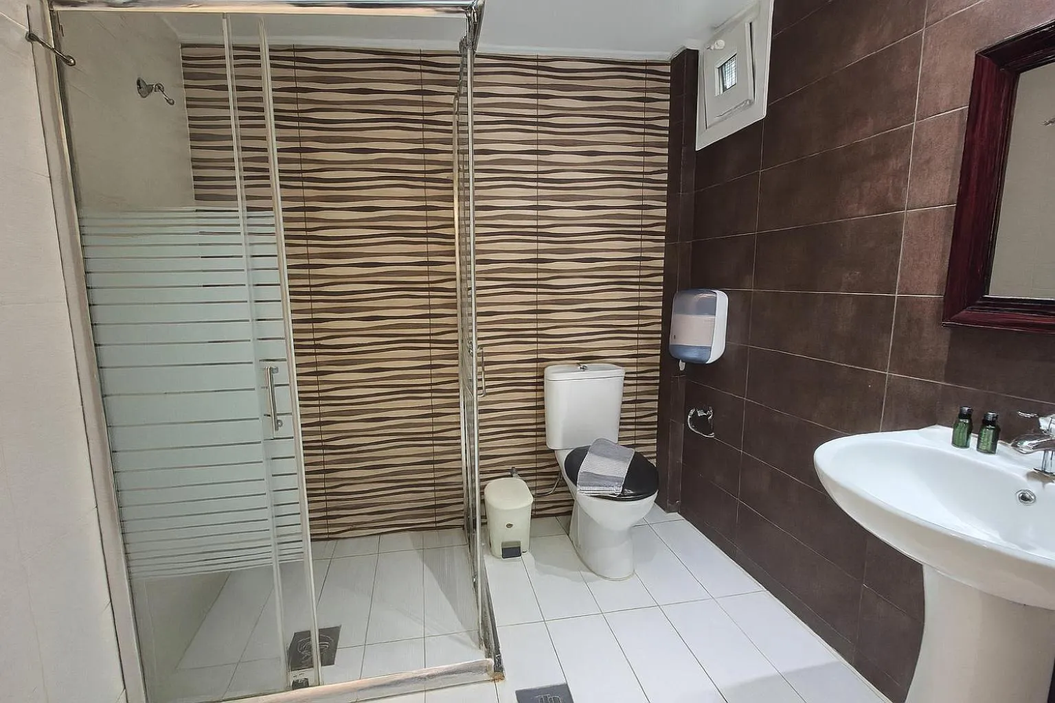 Bathroom in Iniohos Zante Hotel & Suites