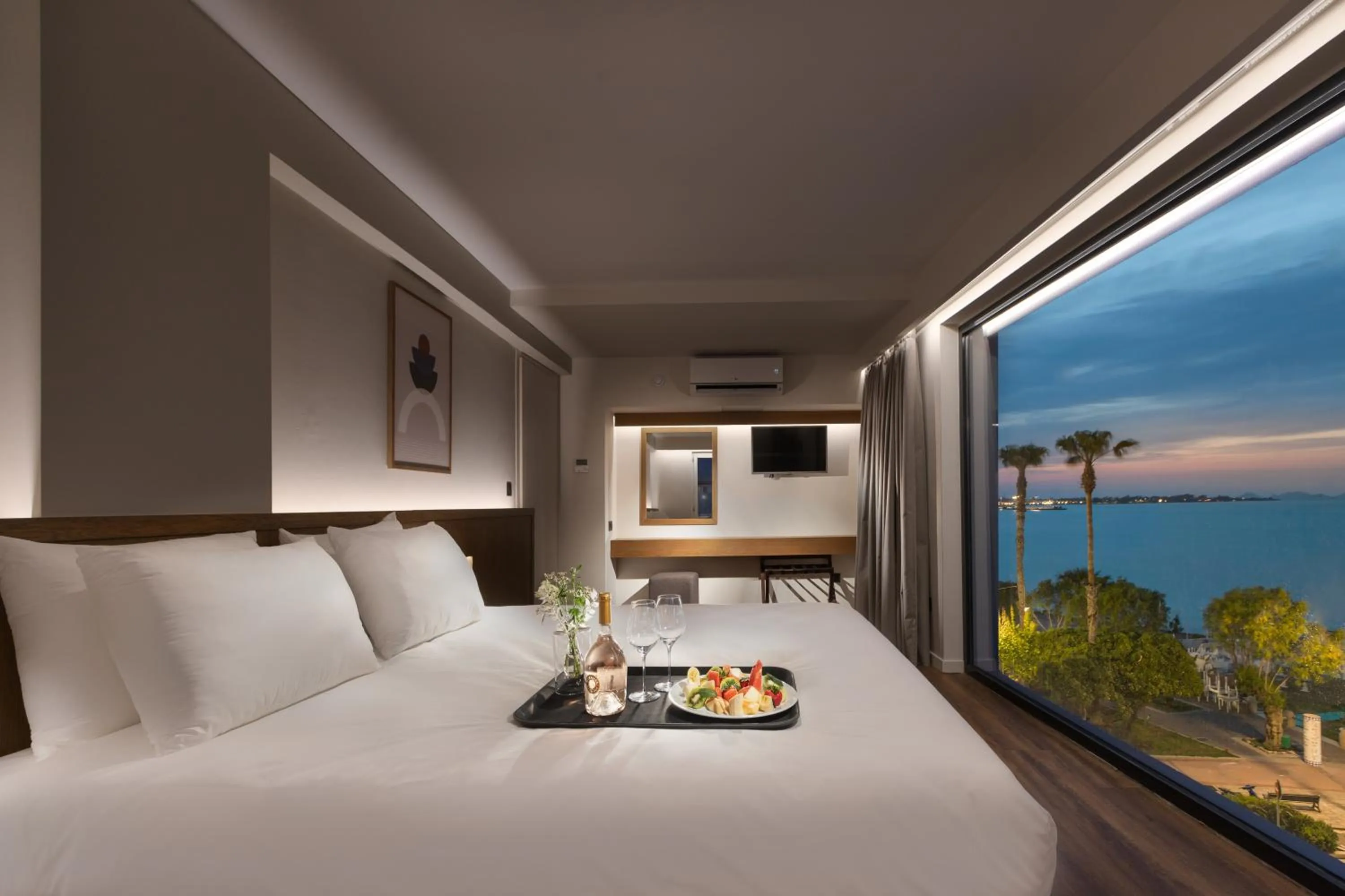 Bedroom, Bed in Kos Divine Hotel & Suites