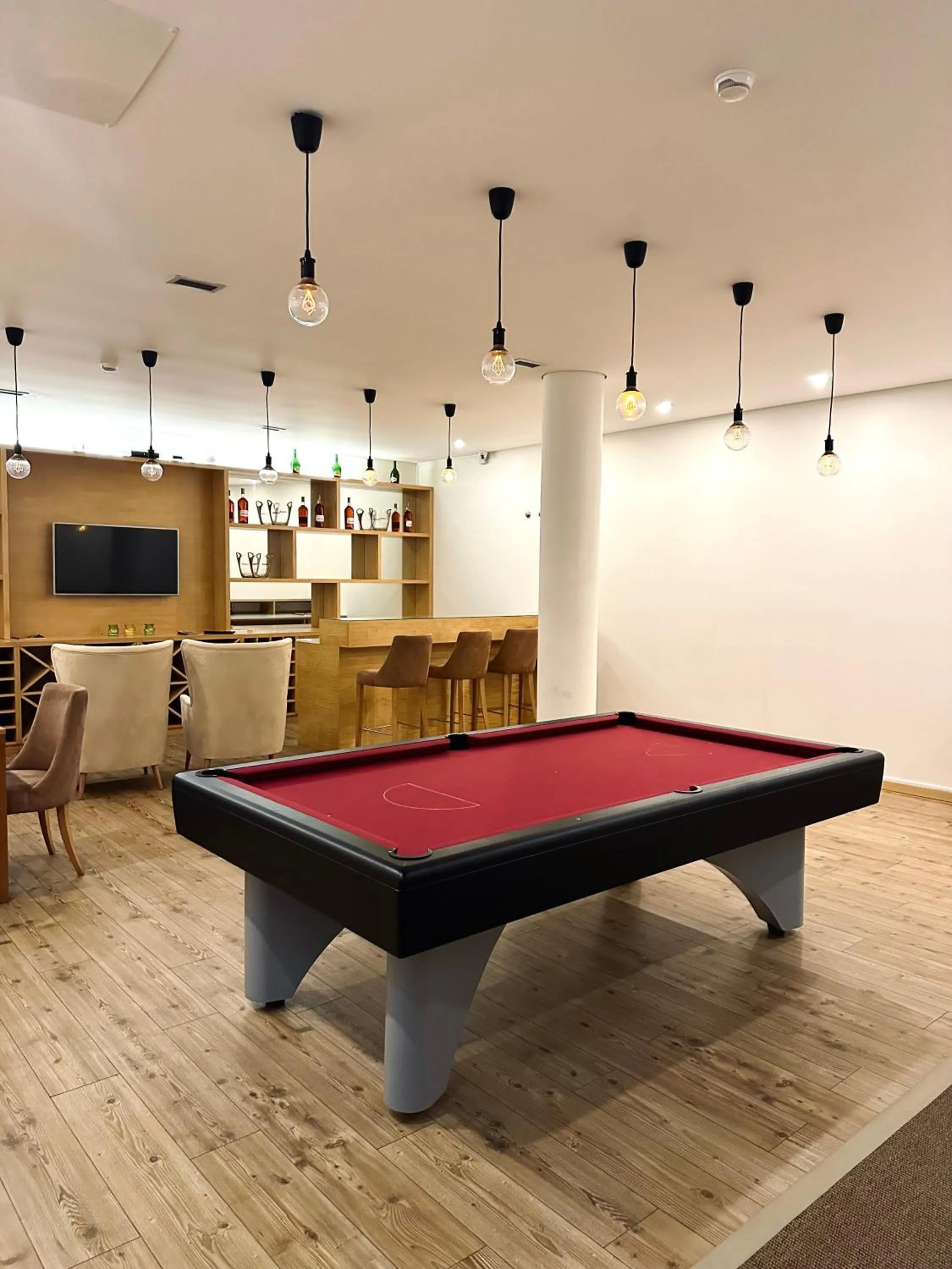 Communal lounge/ TV room in Lam Hotel Celorico de Basto