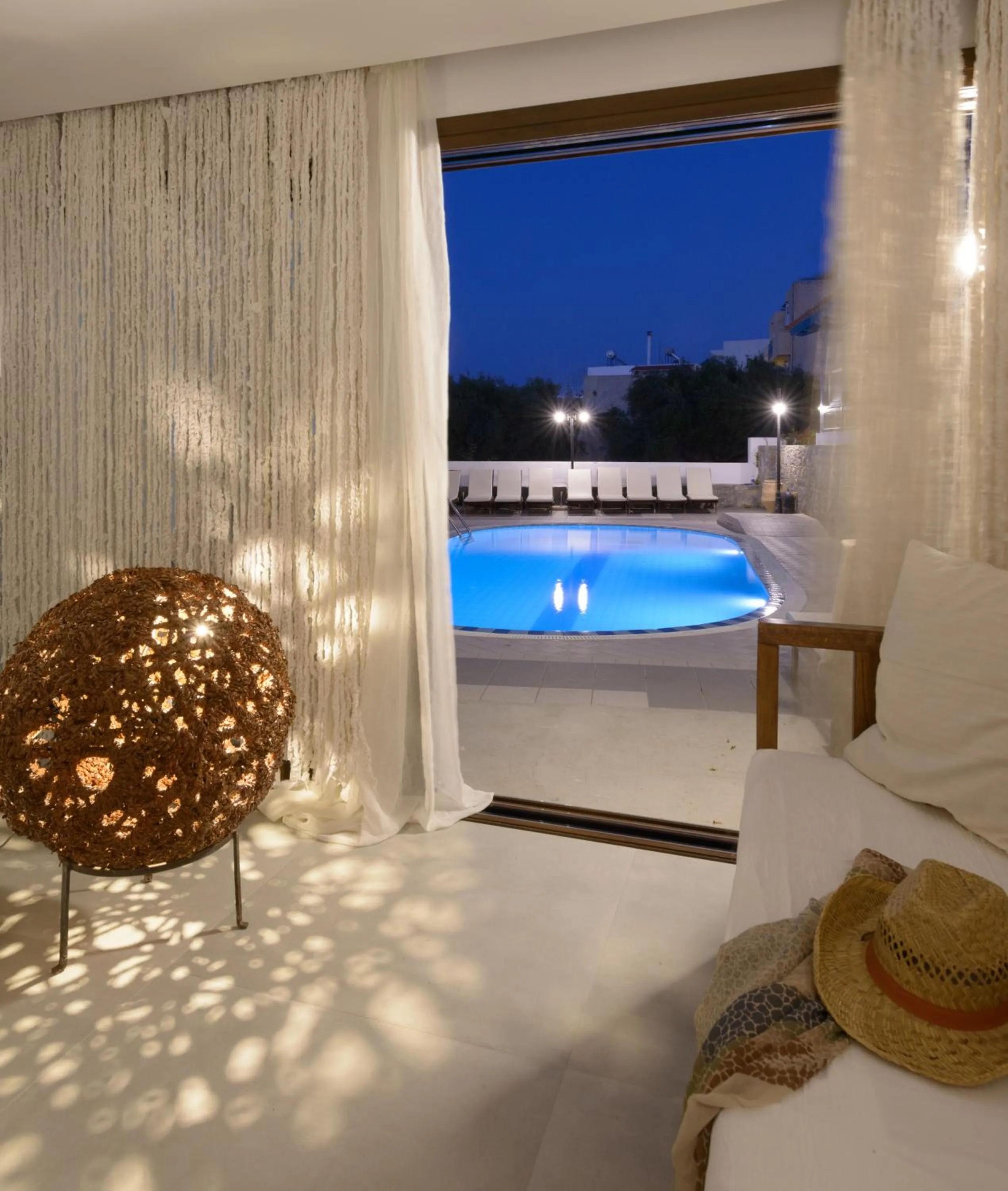 Patio, Swimming Pool in Bita Hubs