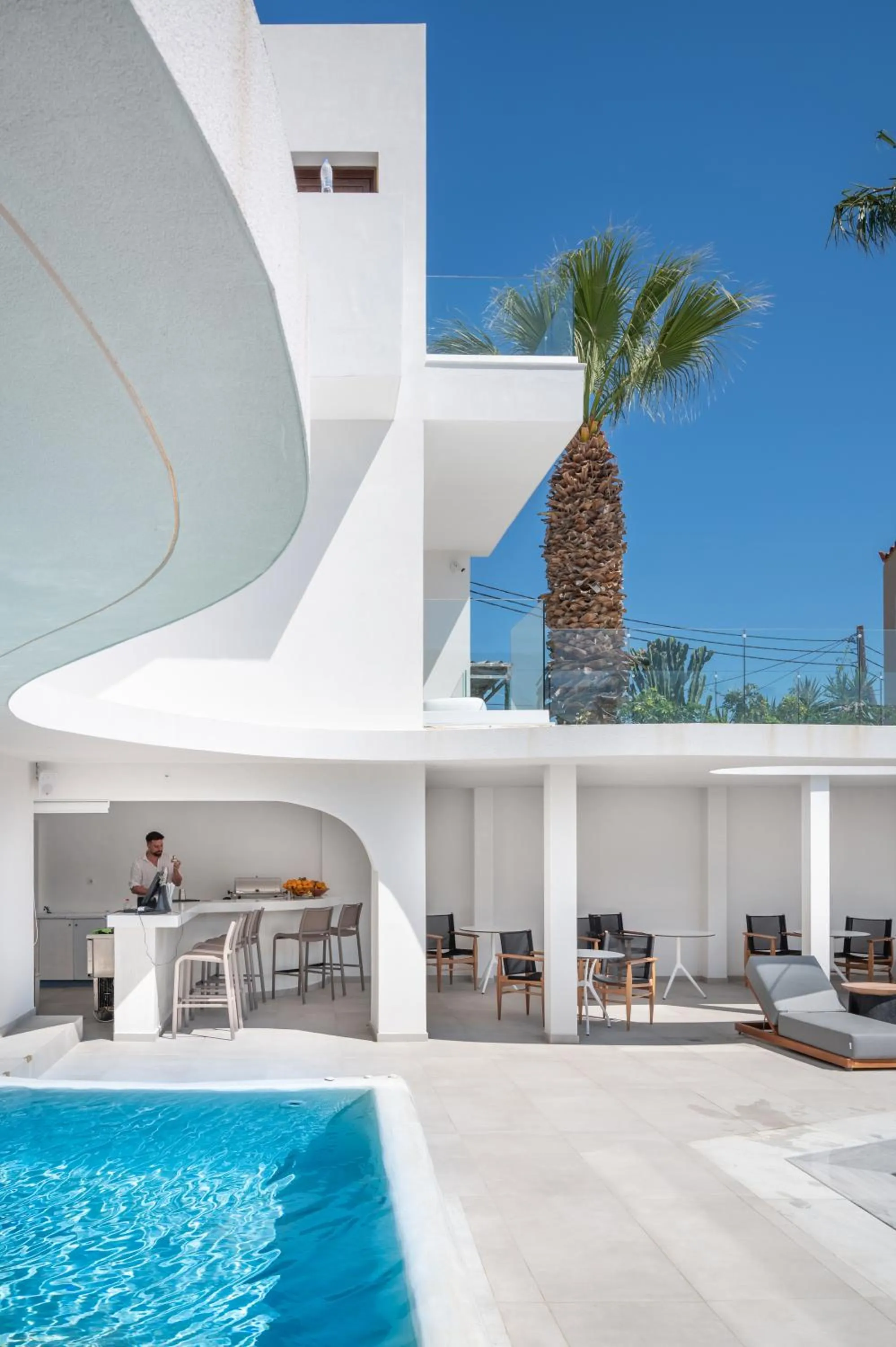 Property building, Swimming Pool in Bita Hubs