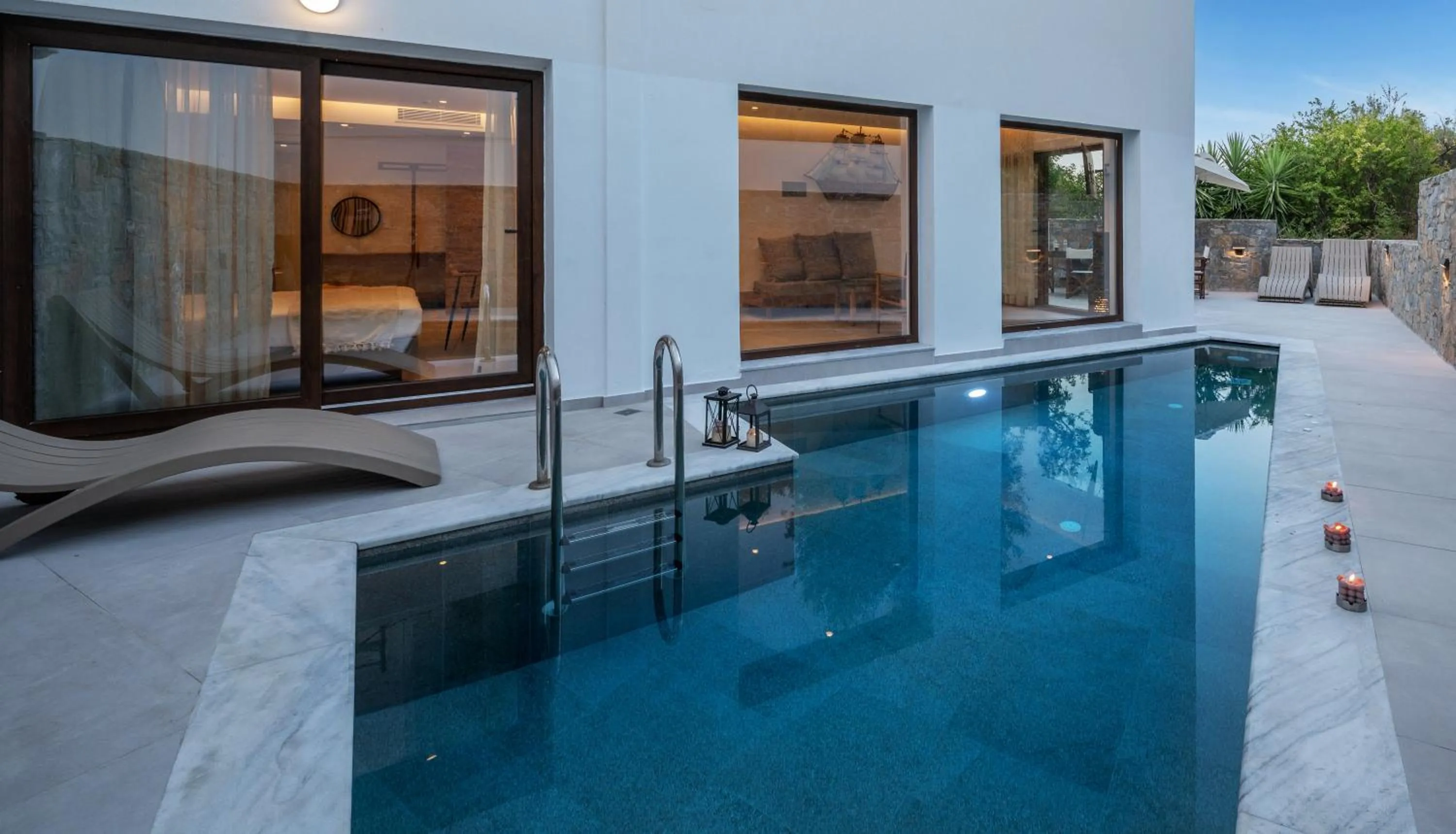 Patio, Swimming Pool in Bita Hubs