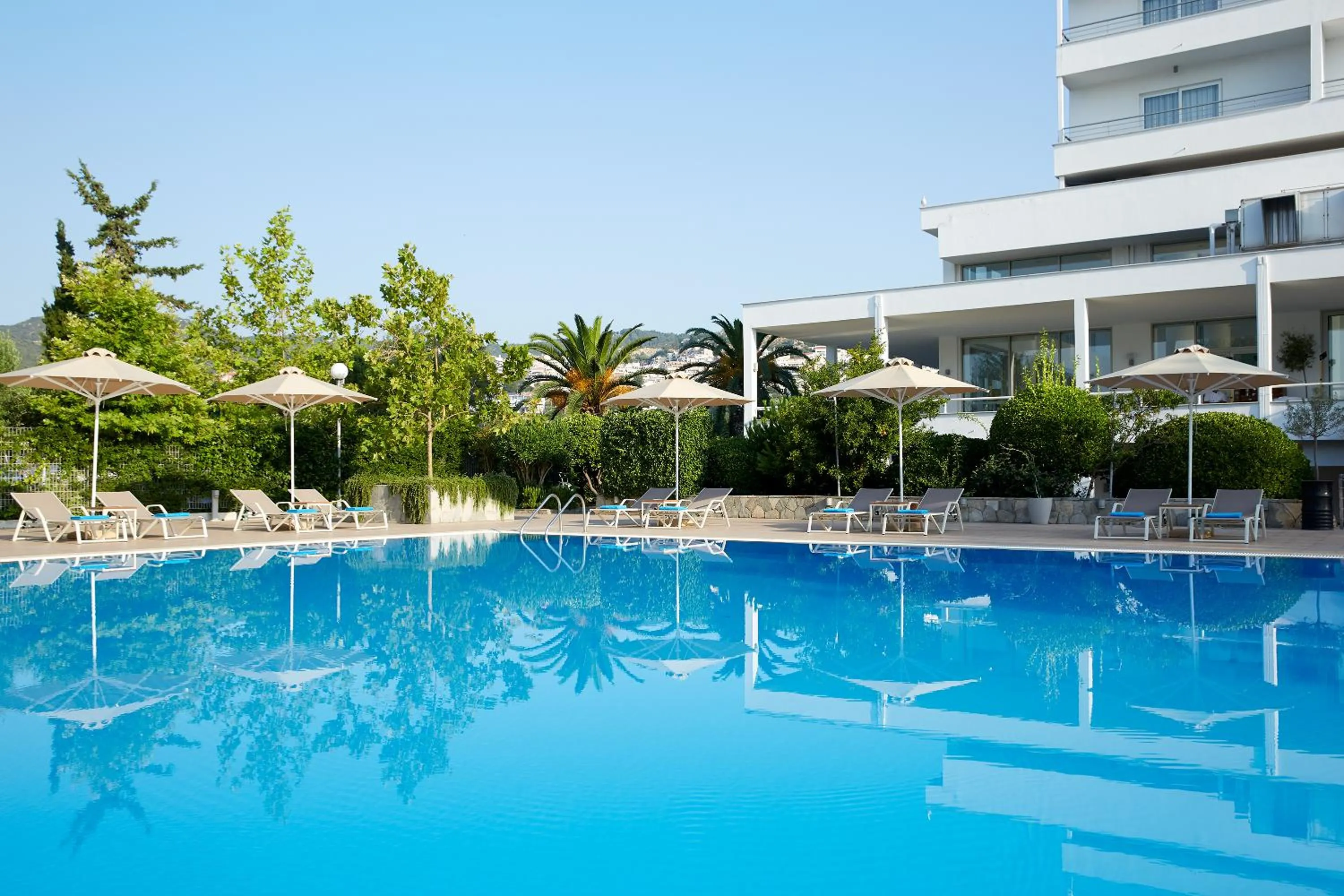 Swimming pool in Lucy Hotel
