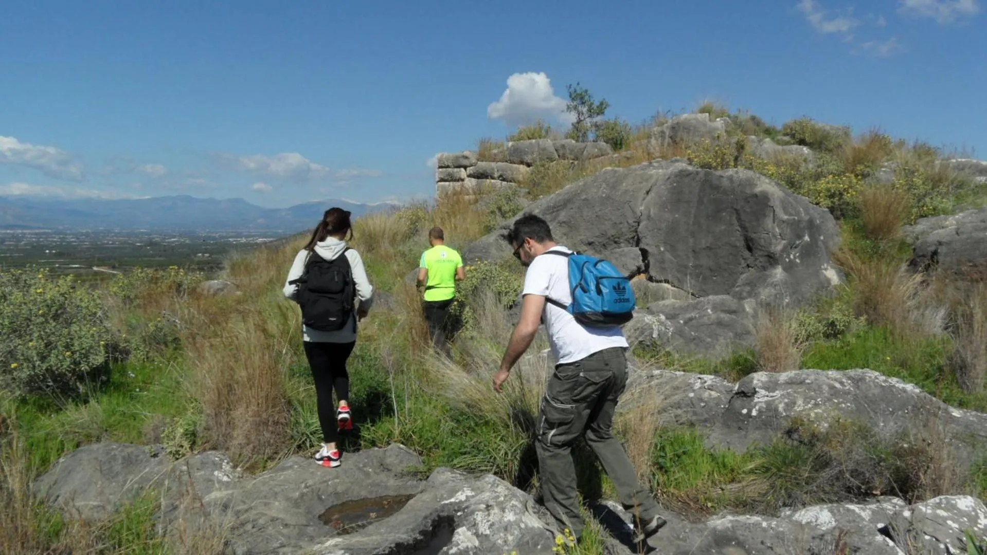 Hiking in Perivoli Country Hotel & Retreat