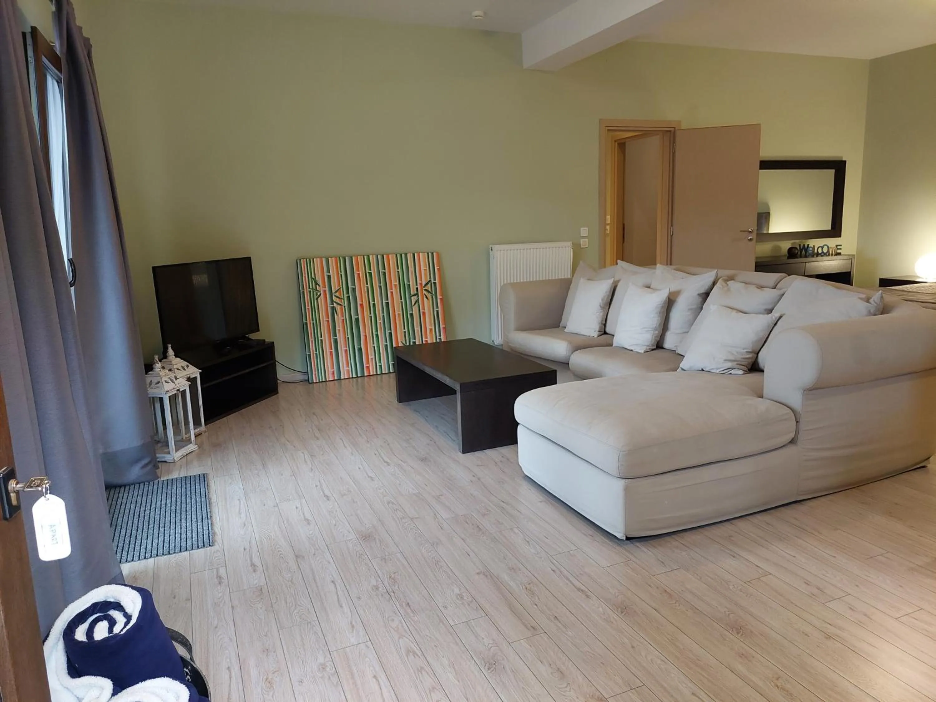 TV and multimedia in Perivoli Country Hotel & Retreat