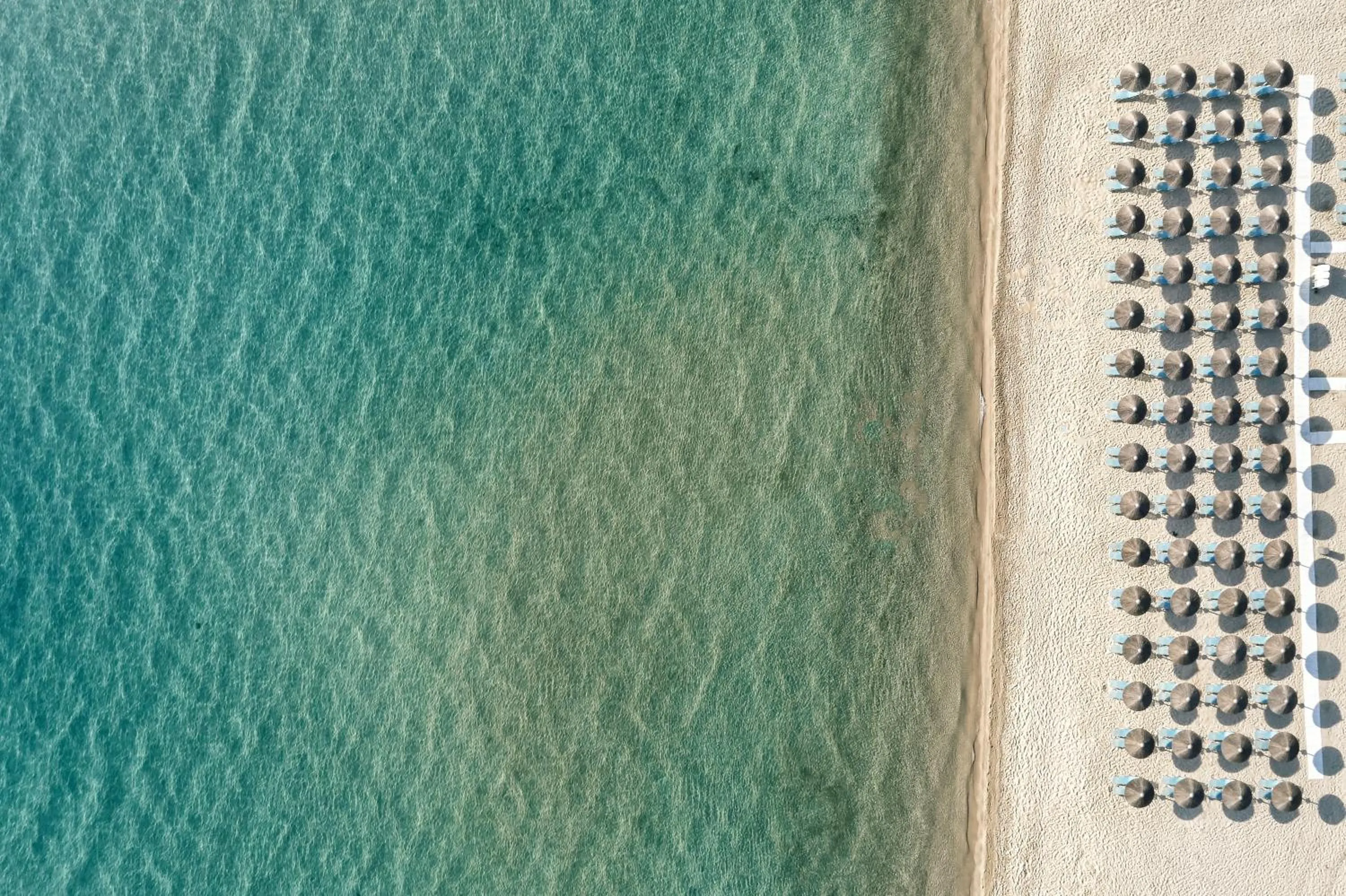 Beach in Antigoni Seaside Resort