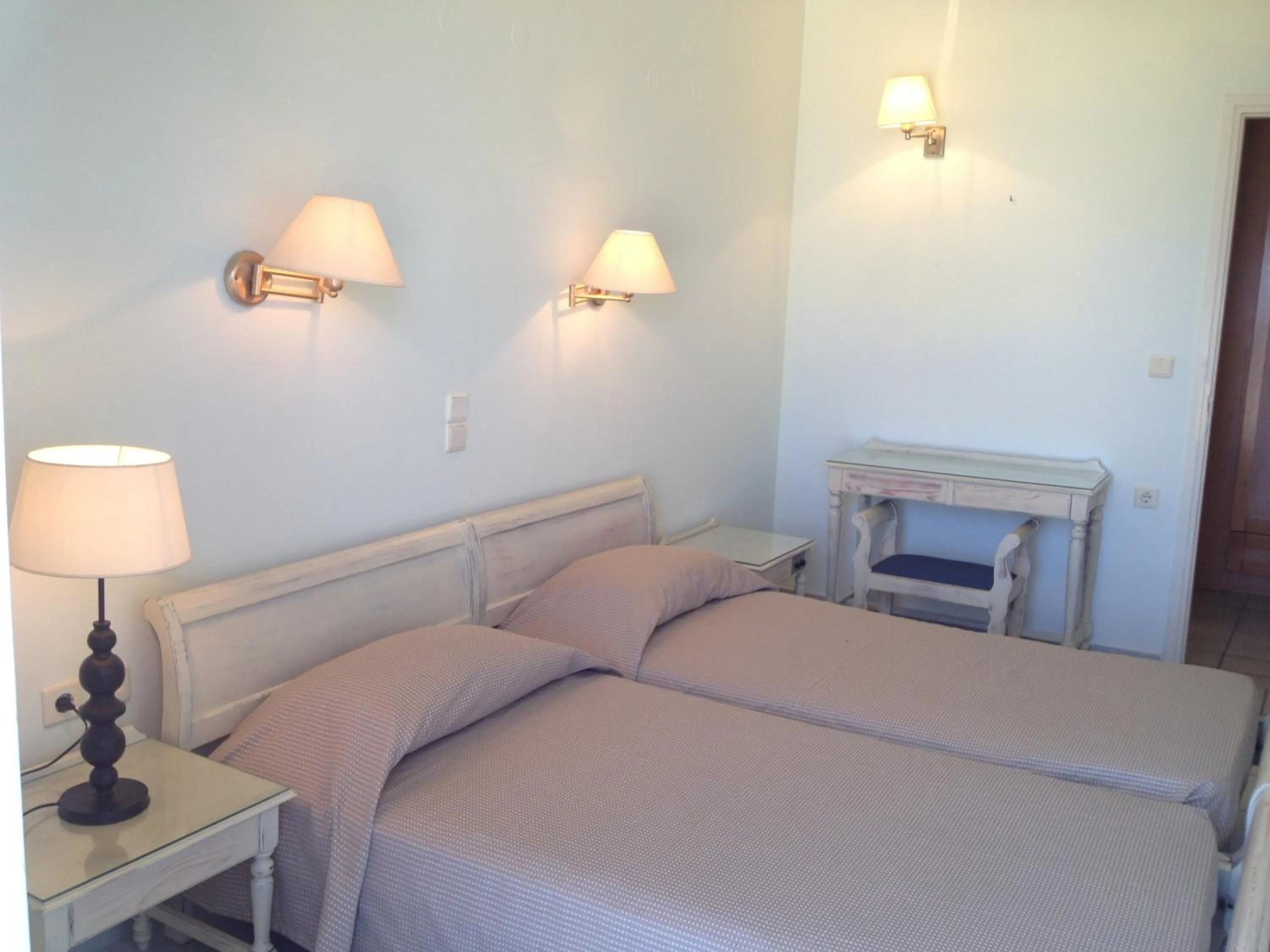 Bed in Jason Hotel Apartments