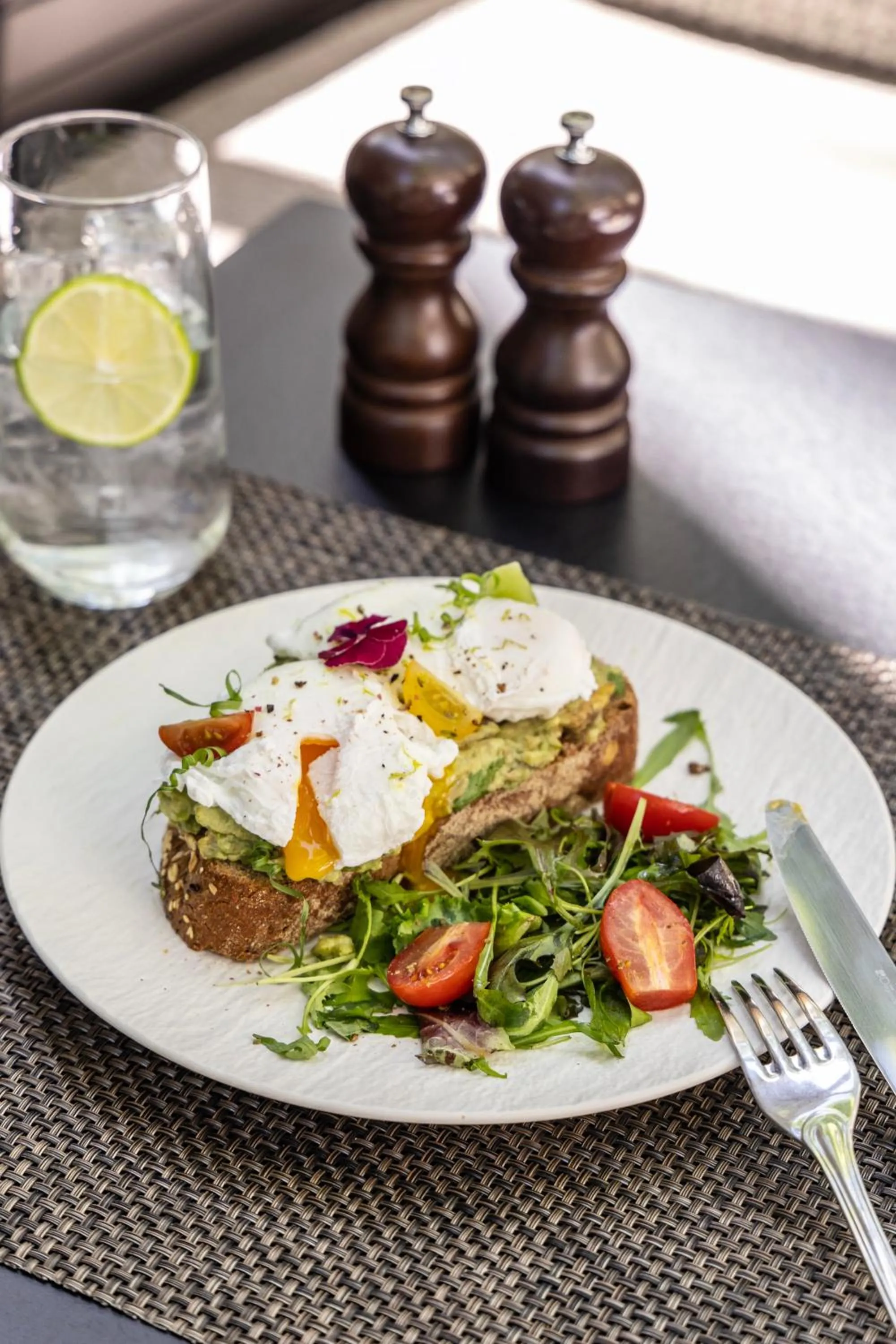 Food and drinks in The Y Hotel