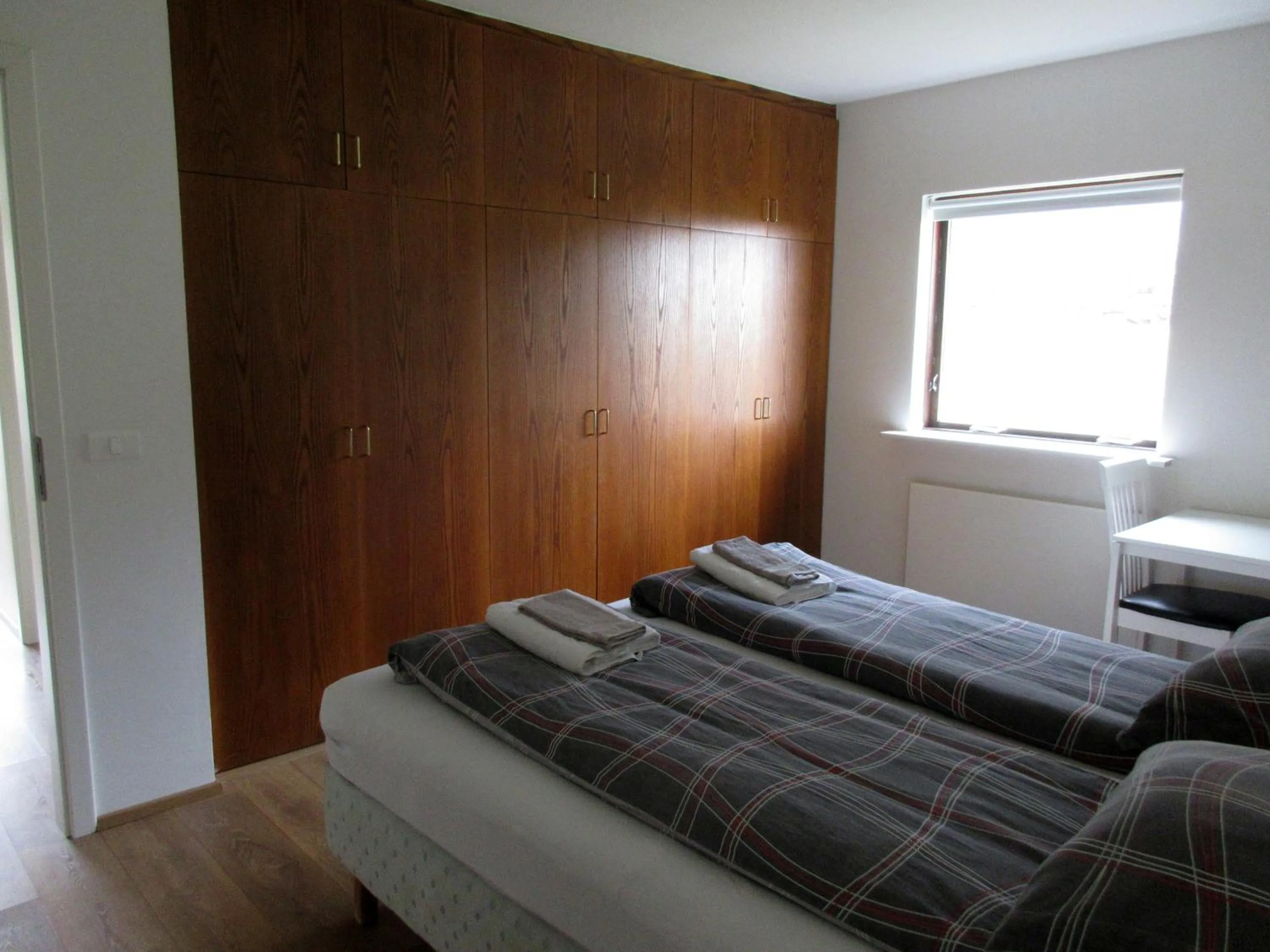 Photo of the whole room, Bed in Rauðaberg II