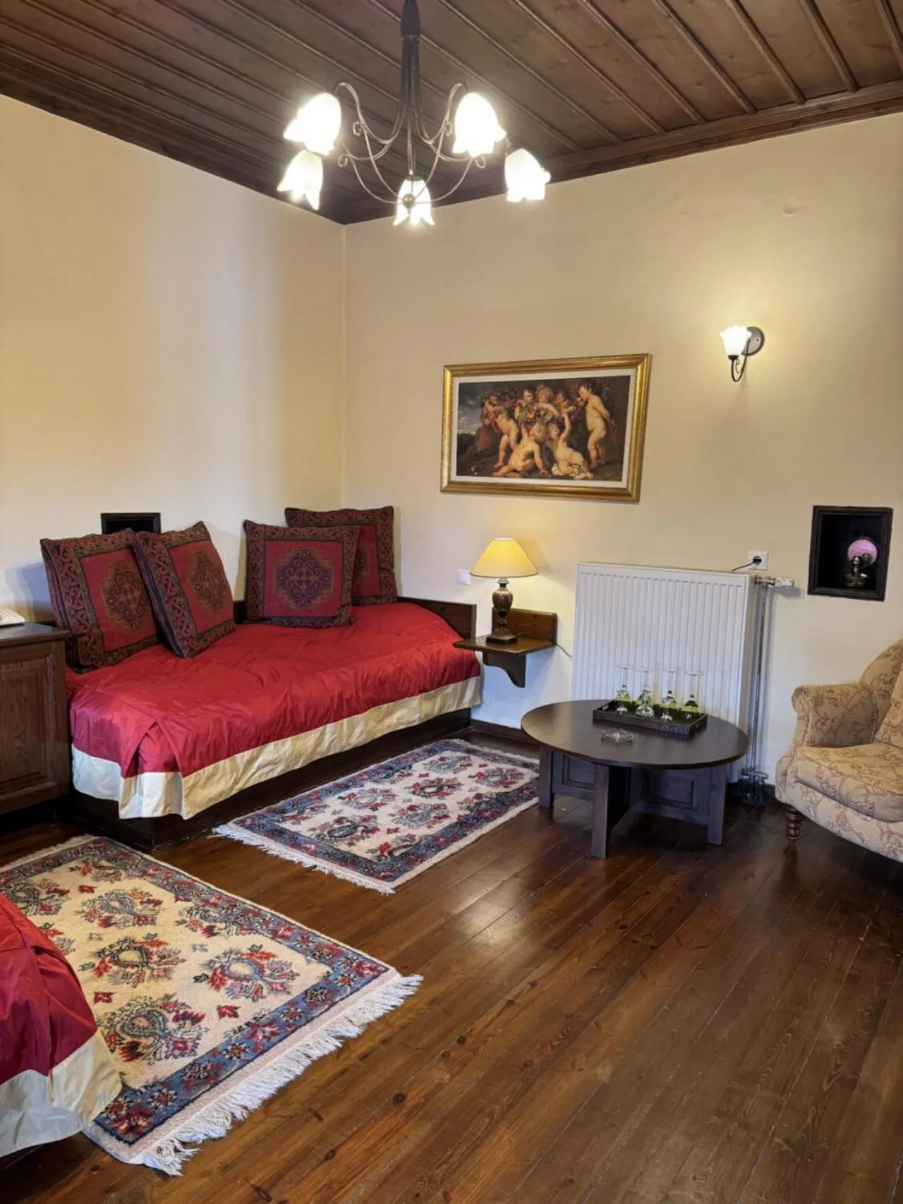 Bedroom in Santikos Mansion, Santikos Collection