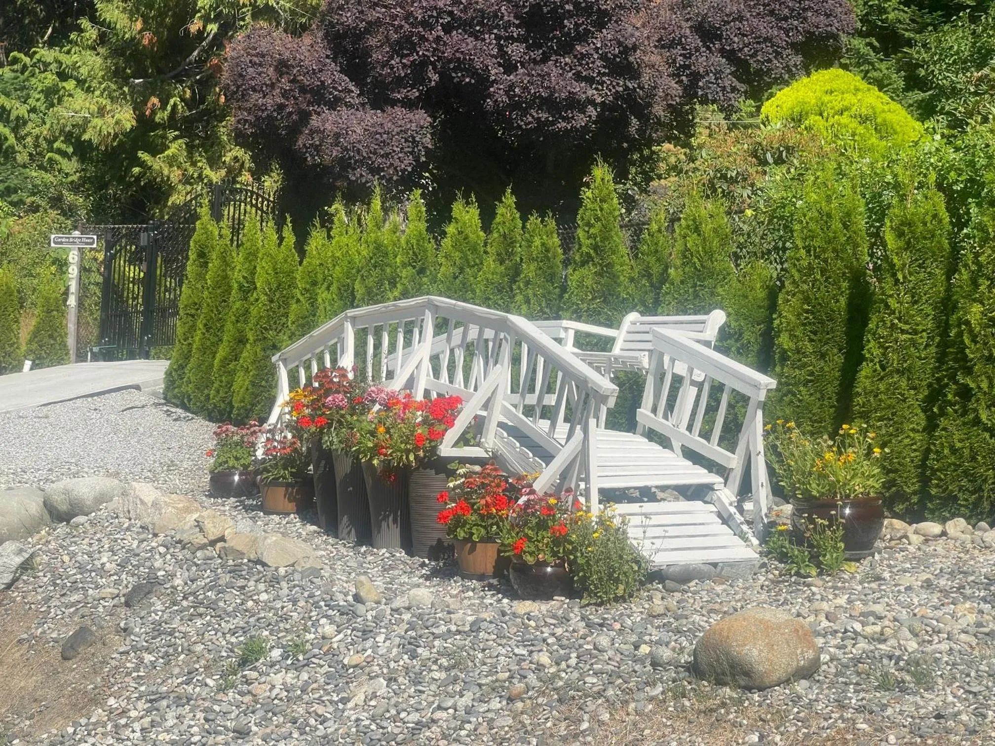 Garden in Garden Bridge House