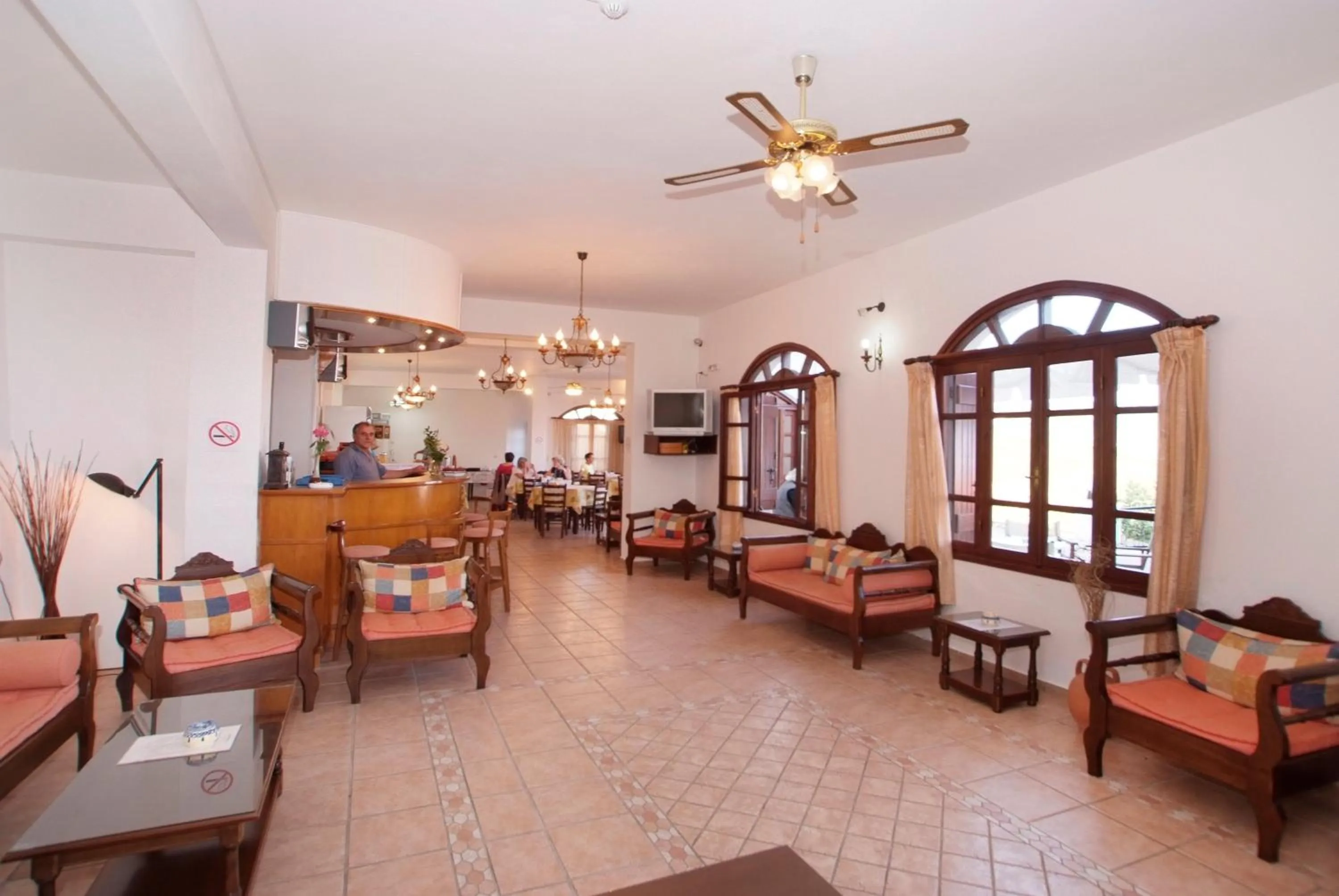 Communal lounge/ TV room in Ikaros Star Hotel