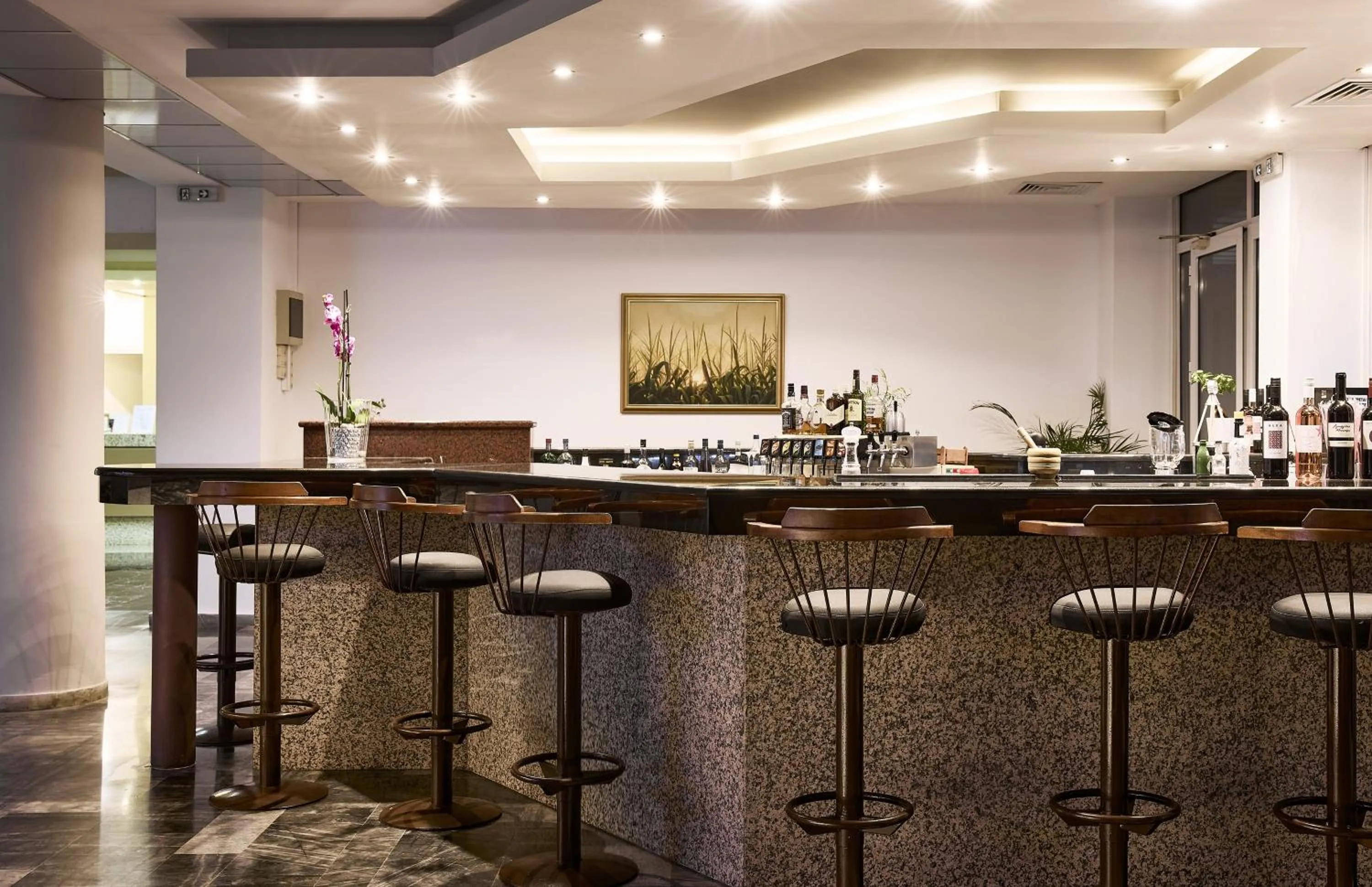 Lounge or bar in Tylissos Beach Hotel - Adults Only