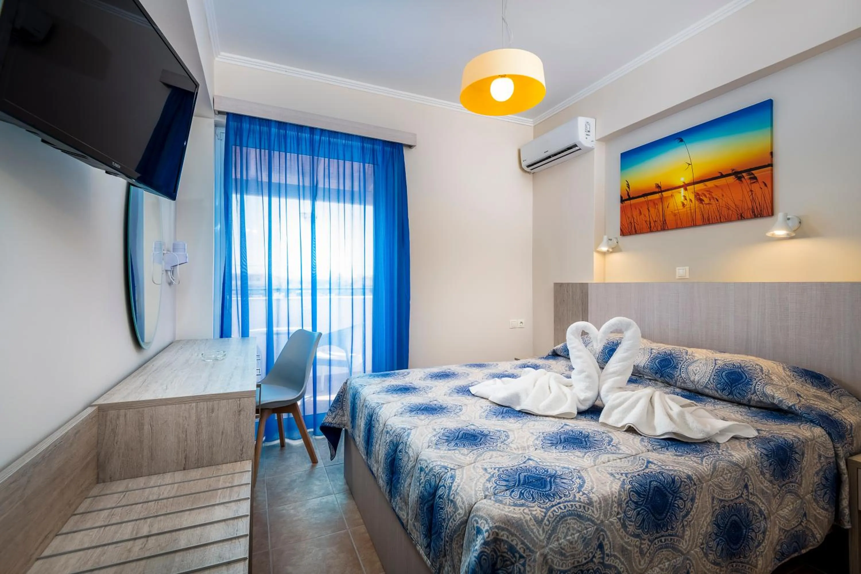 Bed in Hotel Tigaki's Star