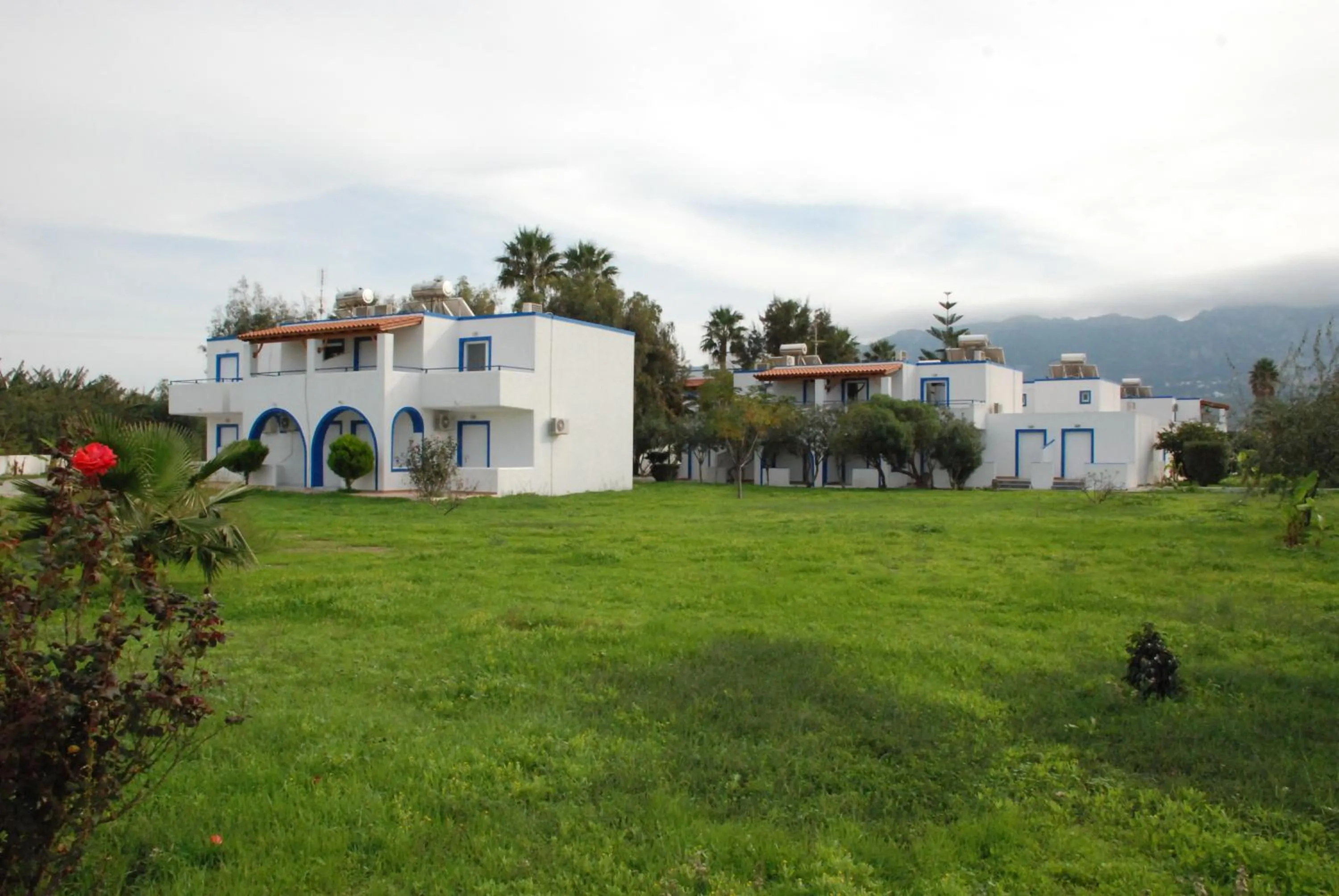Property building in Hotel Tigaki's Star