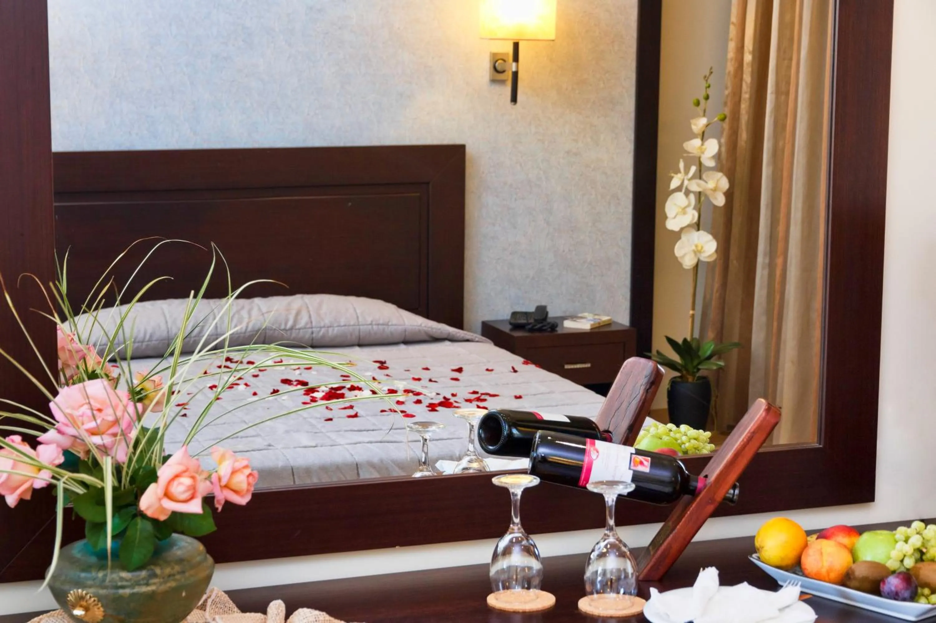 Decorative detail, Bed in Gaia Palace