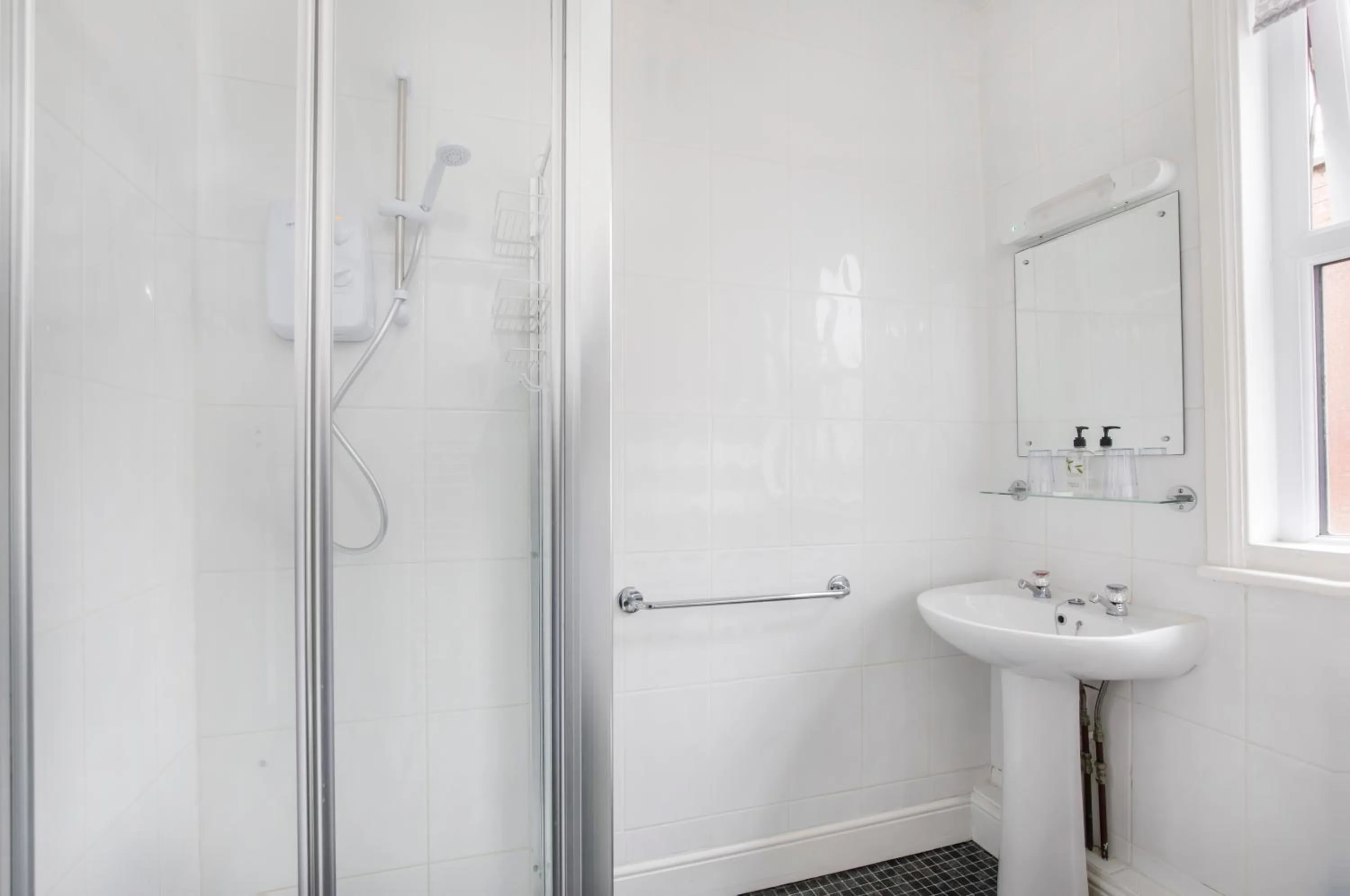 Shower in St Marys Guest House