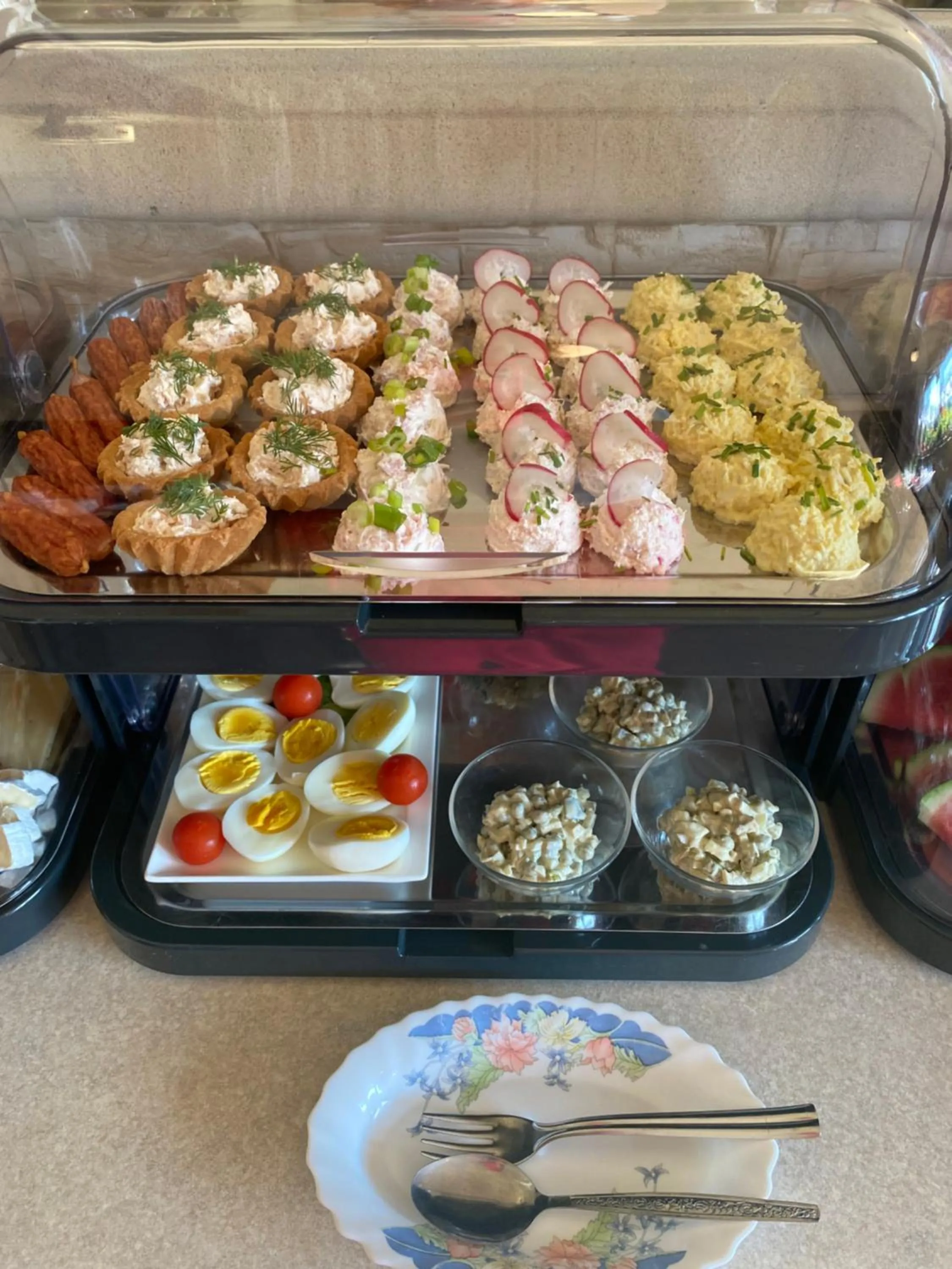 Food and drinks in Irena