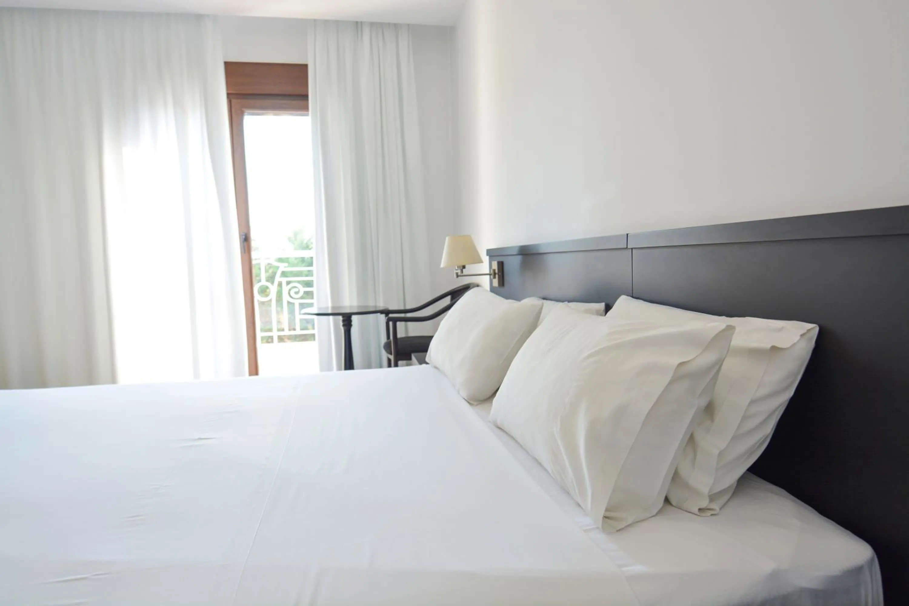 Bed in Perinthos Hotel
