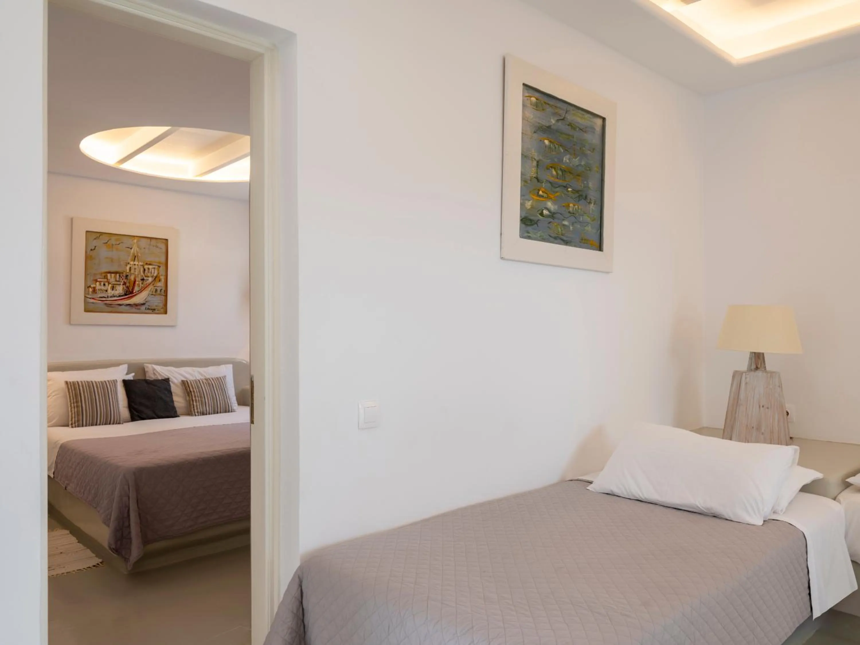 Bed in KrotiriBay adults