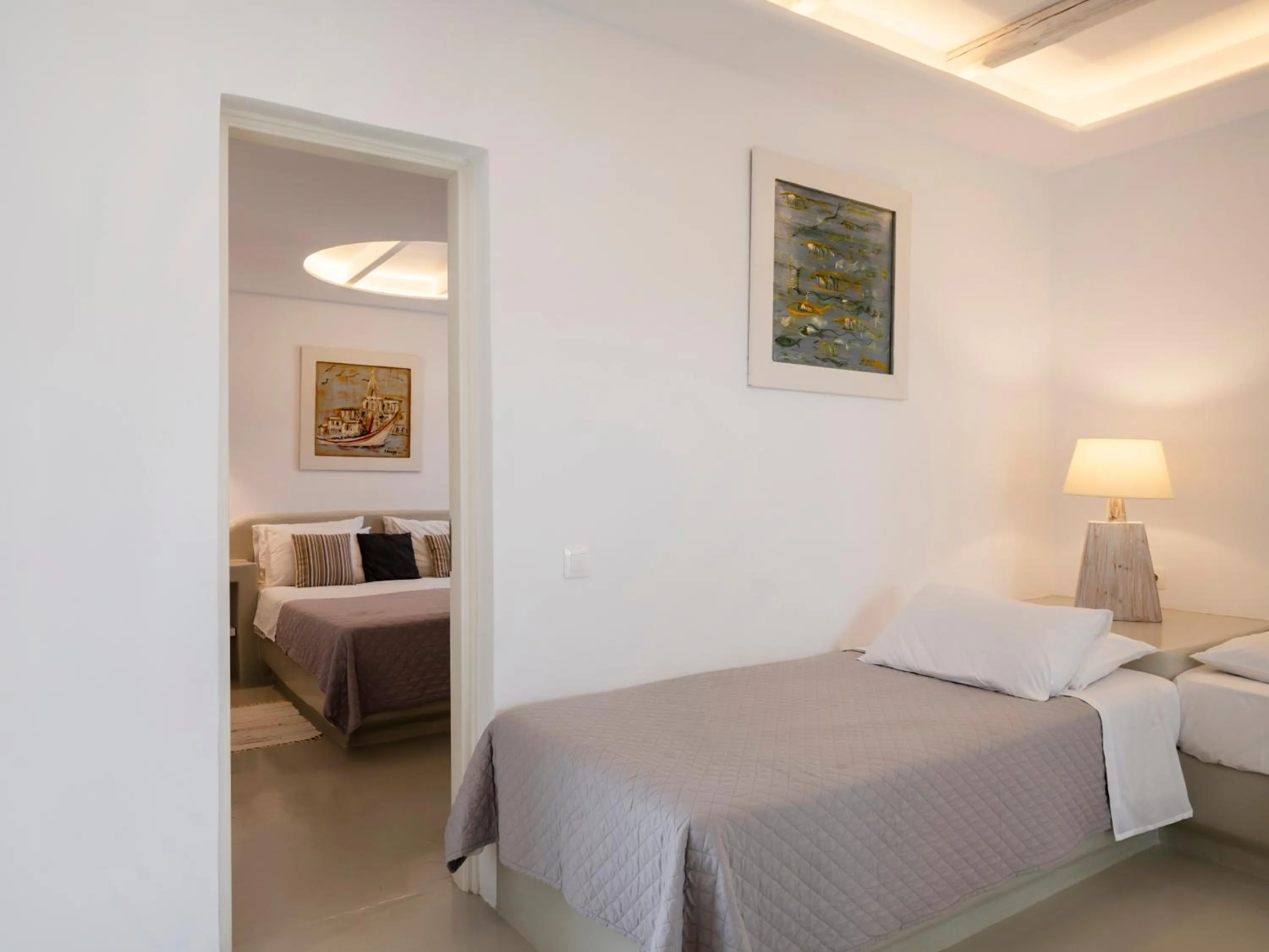 Bed in KrotiriBay adults