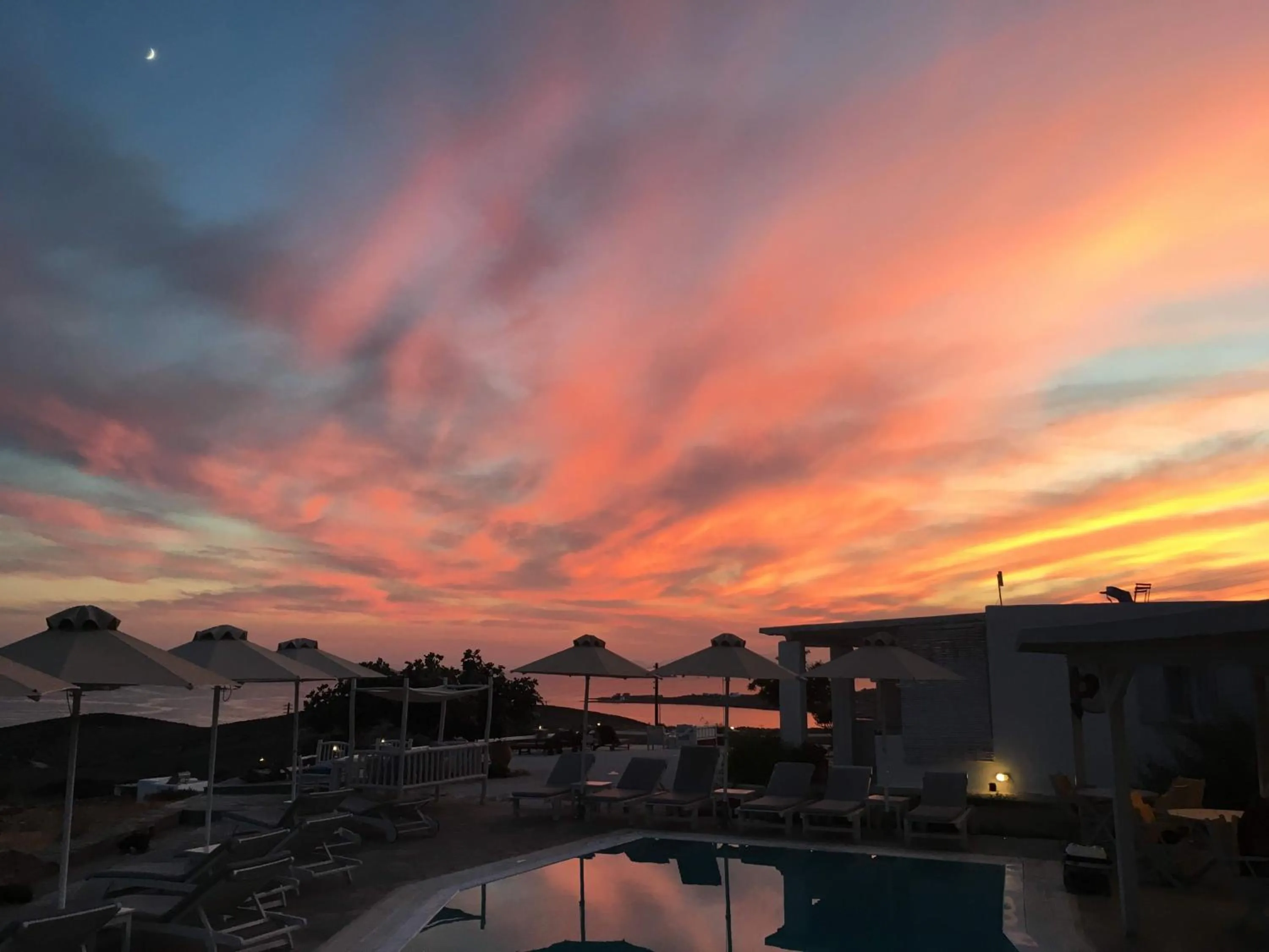 Bird's eye view in KrotiriBay adults